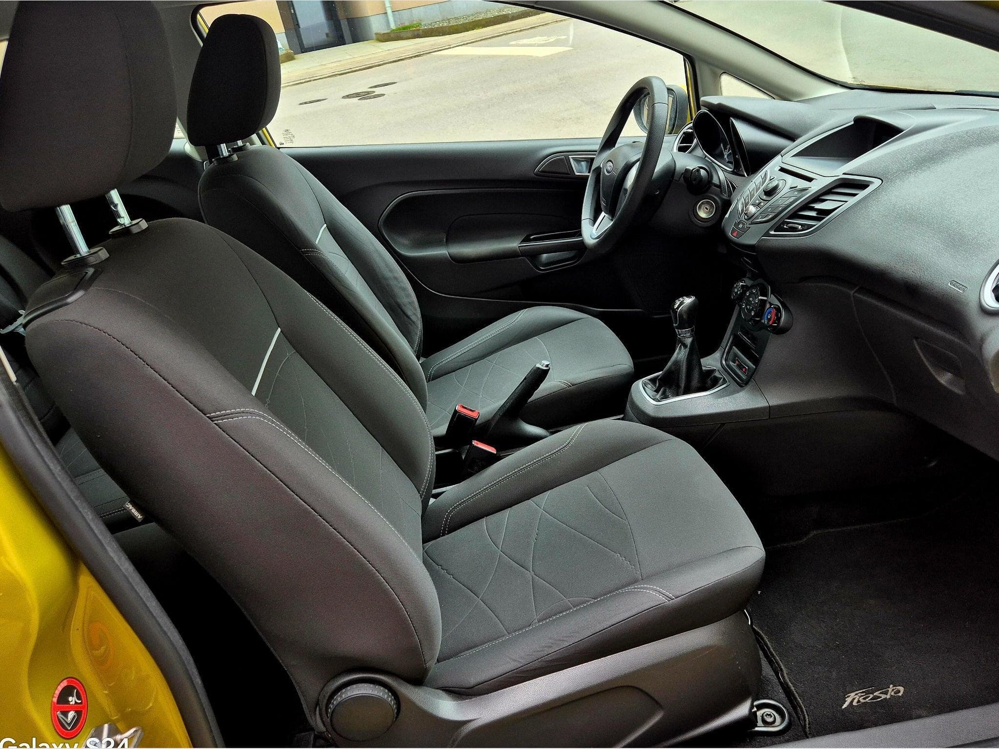 Ford Fiesta 1.0 Econetic Technology (2013) - Foto 11