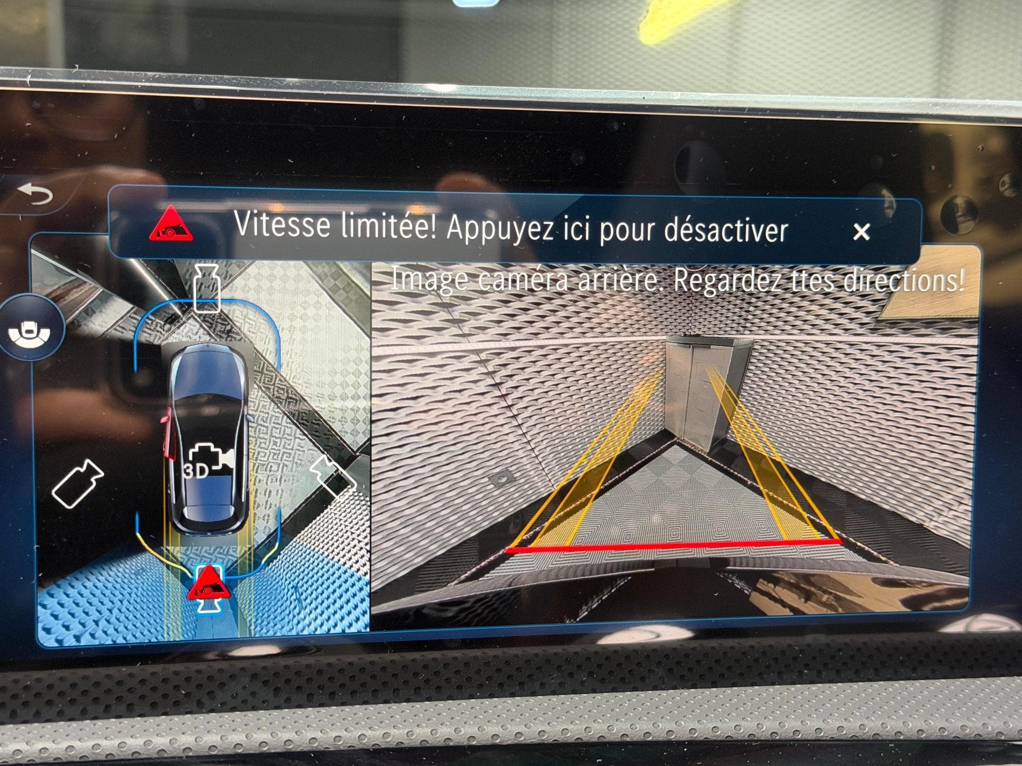 Mercedes A 200 D NEW AMG Line Pano 360 Burmester 19' Full Black (2026) - Photo 12