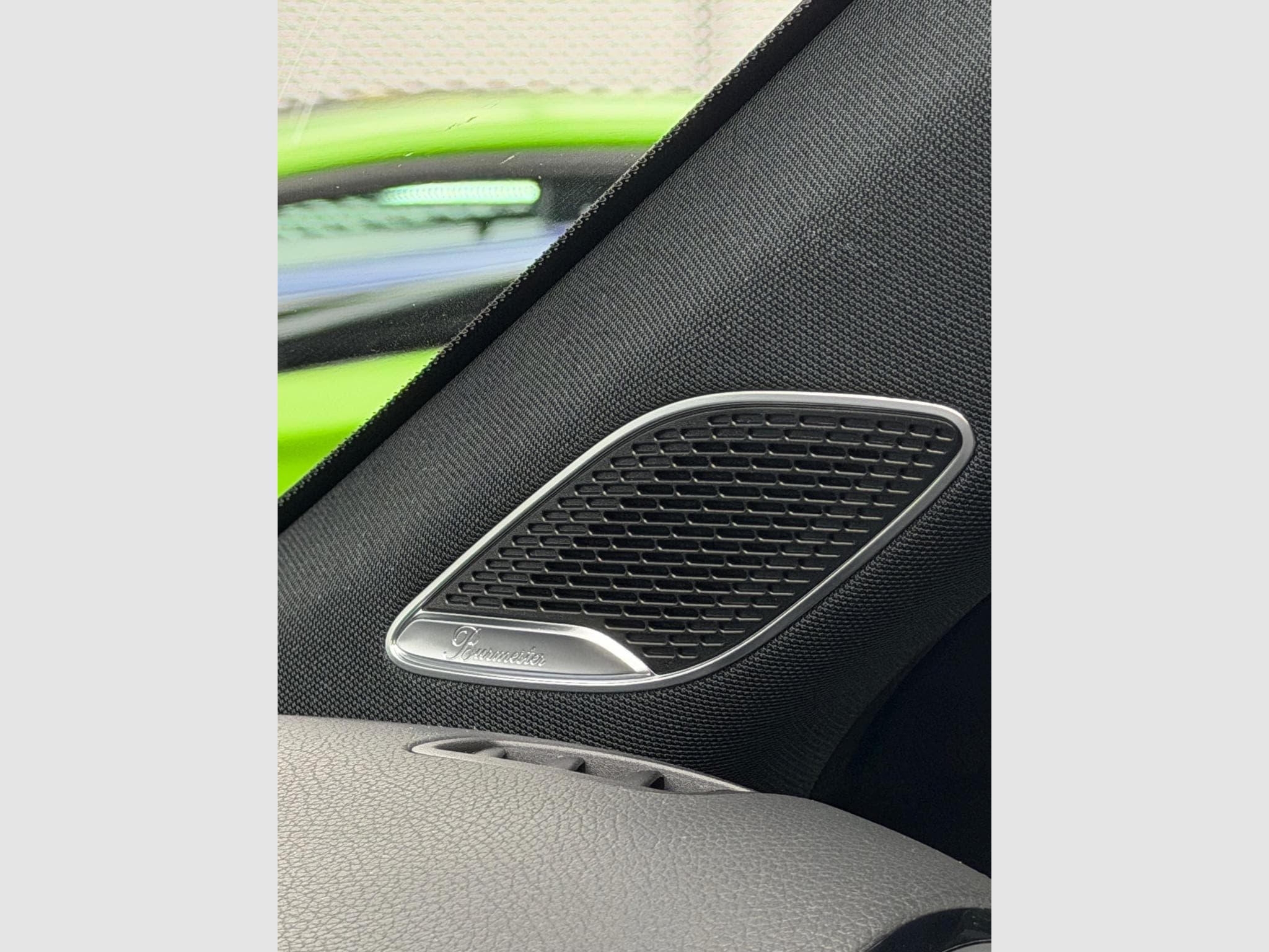 Mercedes A 200 D NEW AMG Line Pano 360 Burmester 19' Full Black (2026) - Photo 11