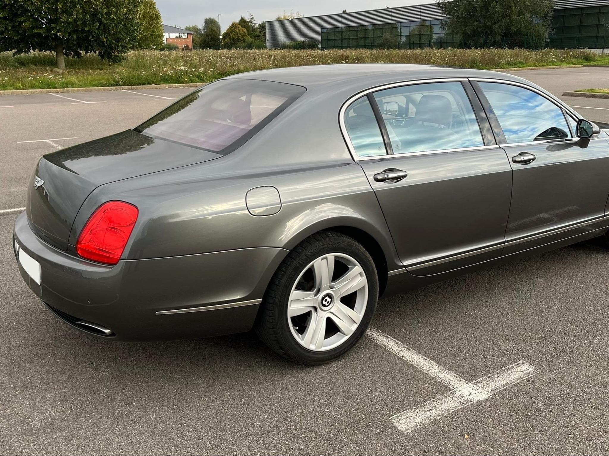 Bentley Continental GT Flying Spur (2007) - Photo 2
