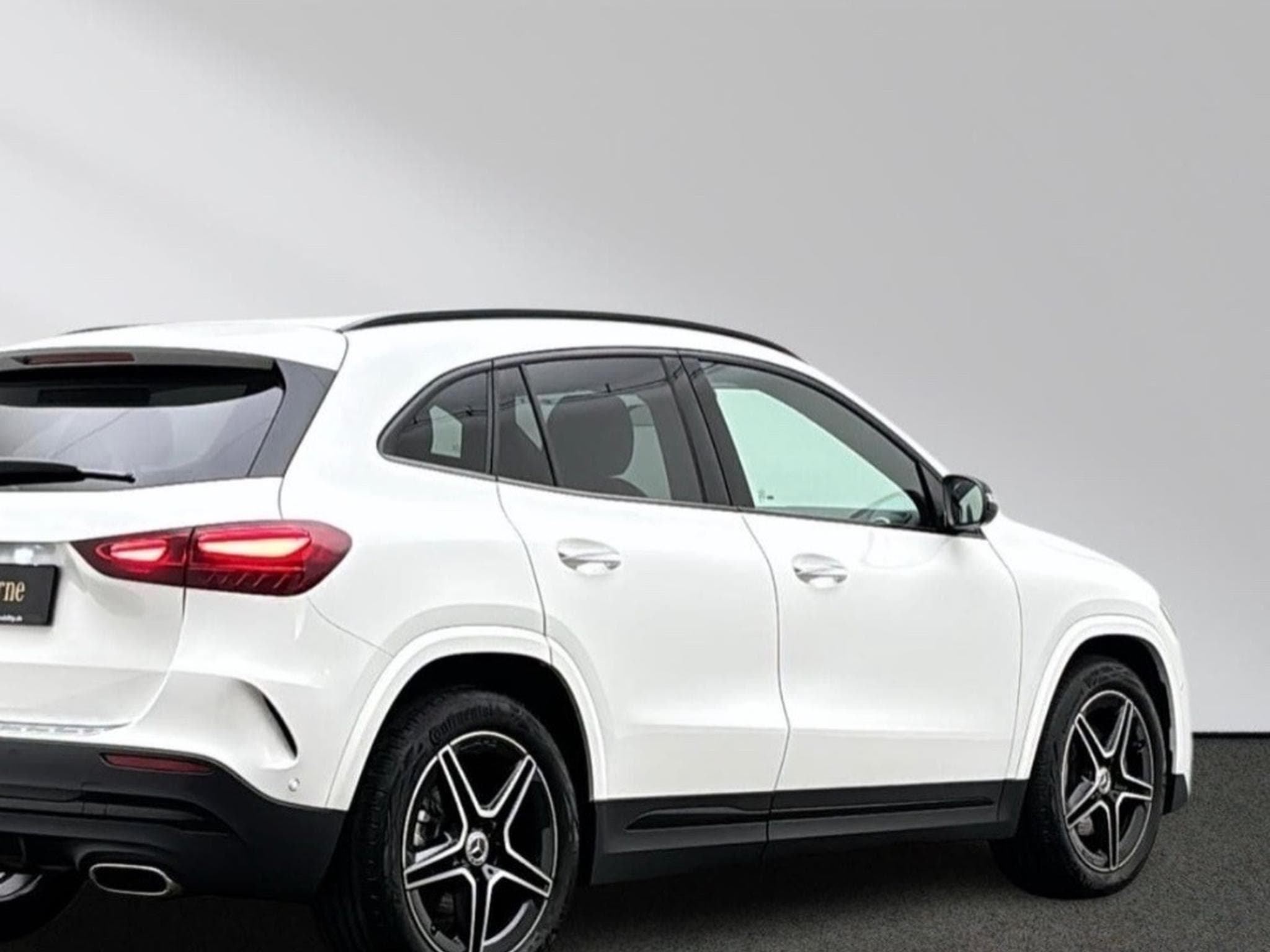 Mercedes GLA 200 Premium Amg Night Edition (2024) - Photo 2