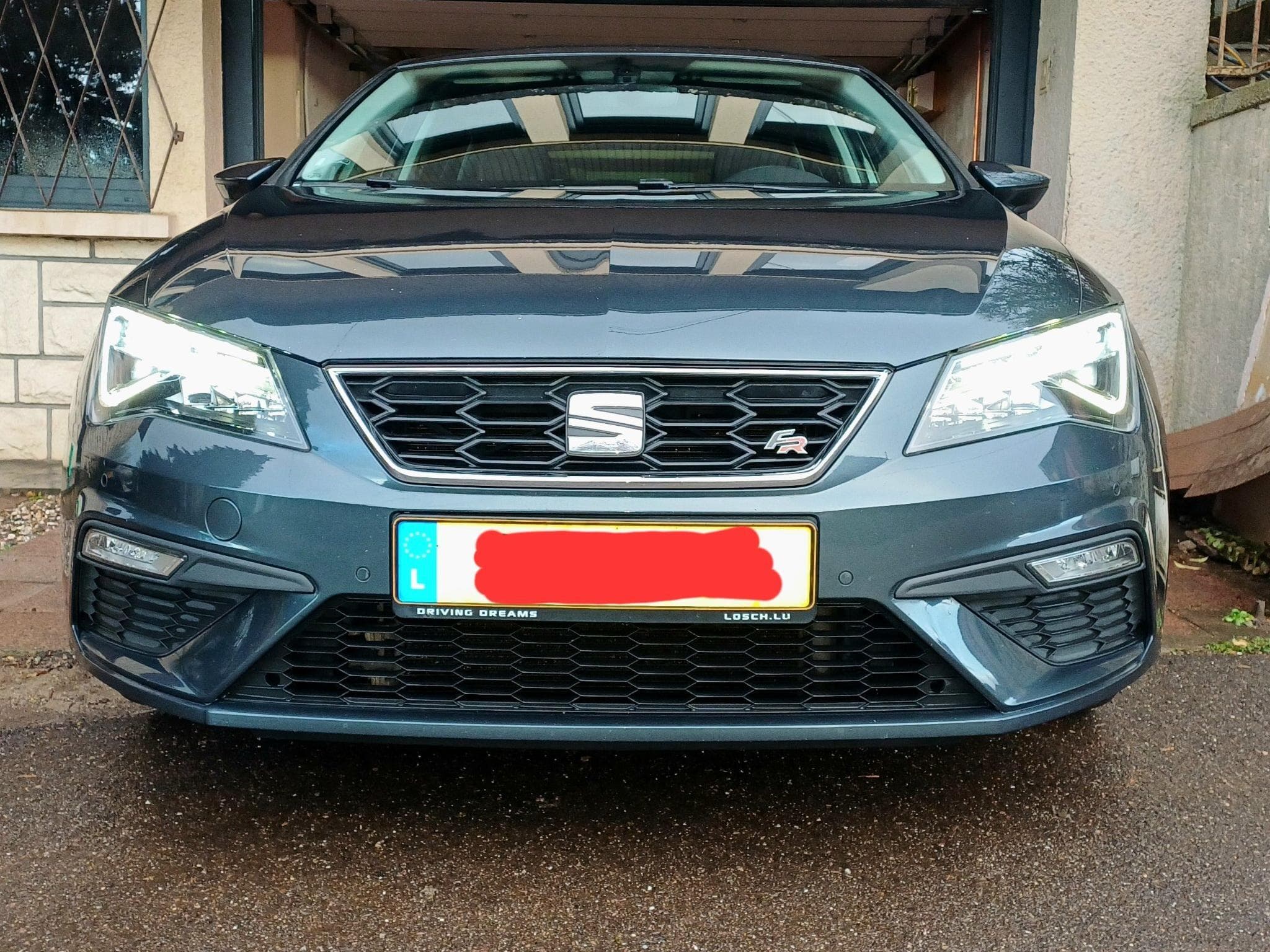 Seat Leon FR (2019) - Photo 1