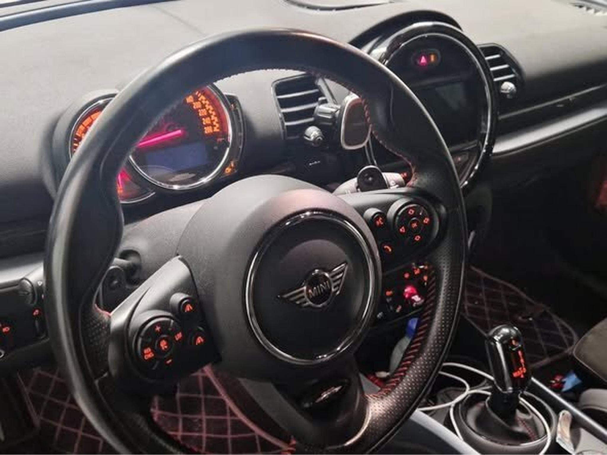 Mini Clubman John Cooper Works ALL4 (2019) - Photo 5