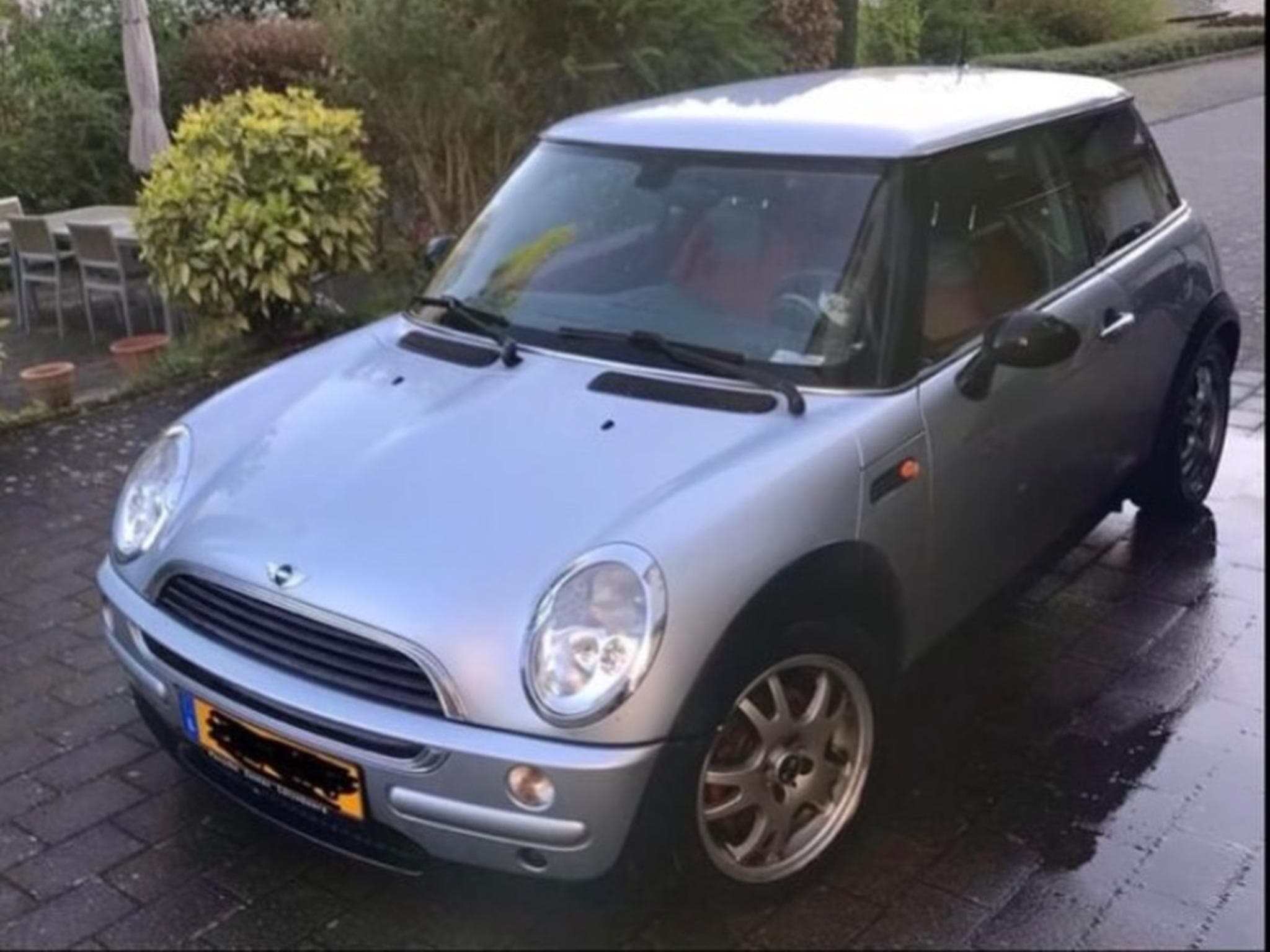 Mini One (2003) - Photo 1