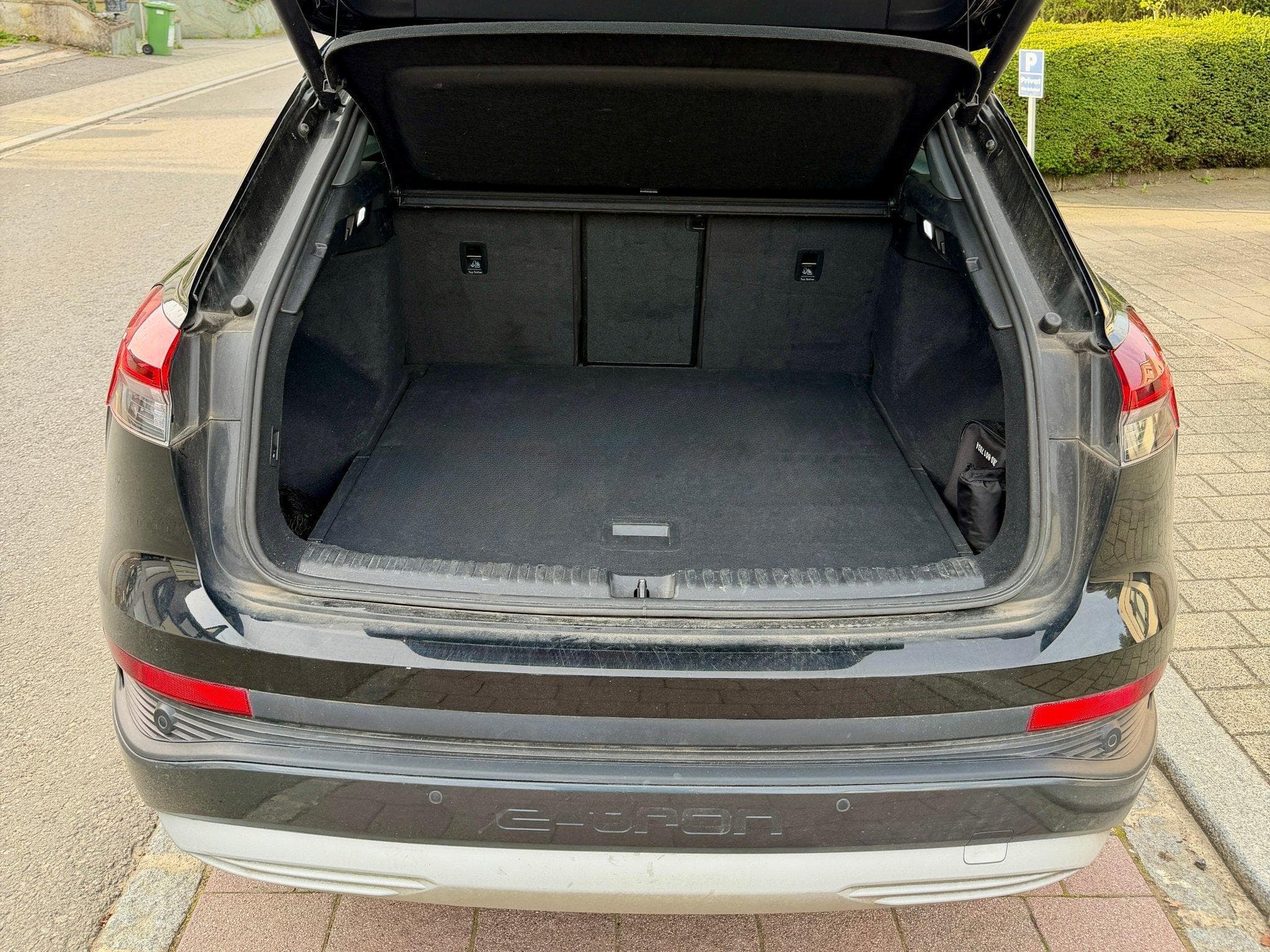 Audi Q4 e-tron 40 (2023) - Photo 5