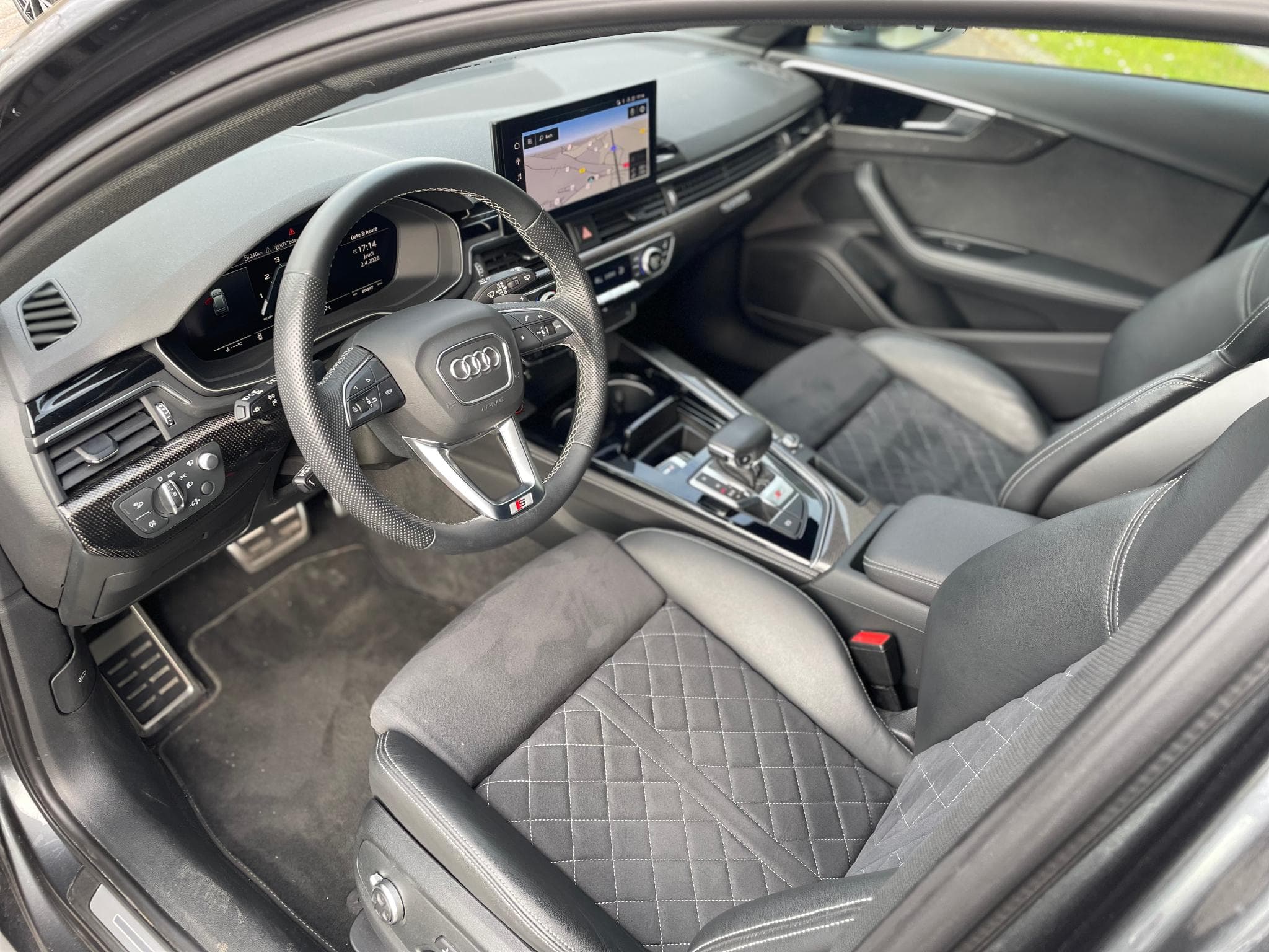 Audi A4 Avant 3l Tdi 341 Quattro S-Line (2023) - Photo 6