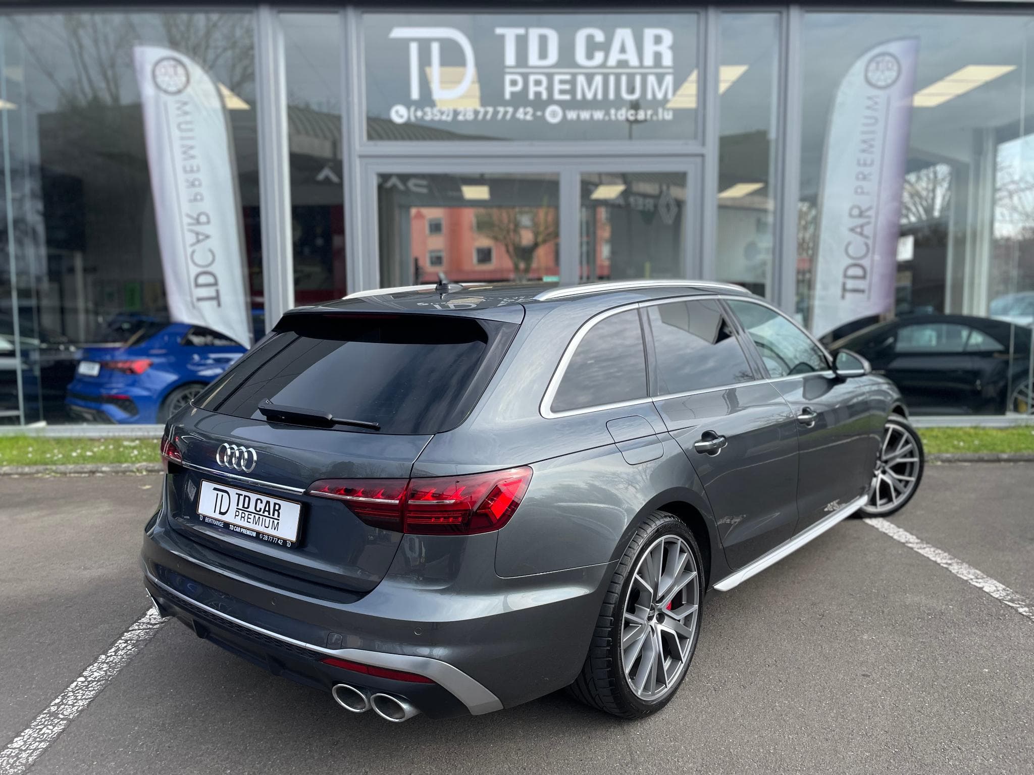 Audi A4 Avant 3l Tdi 341 Quattro S-Line (2023) - Photo 16