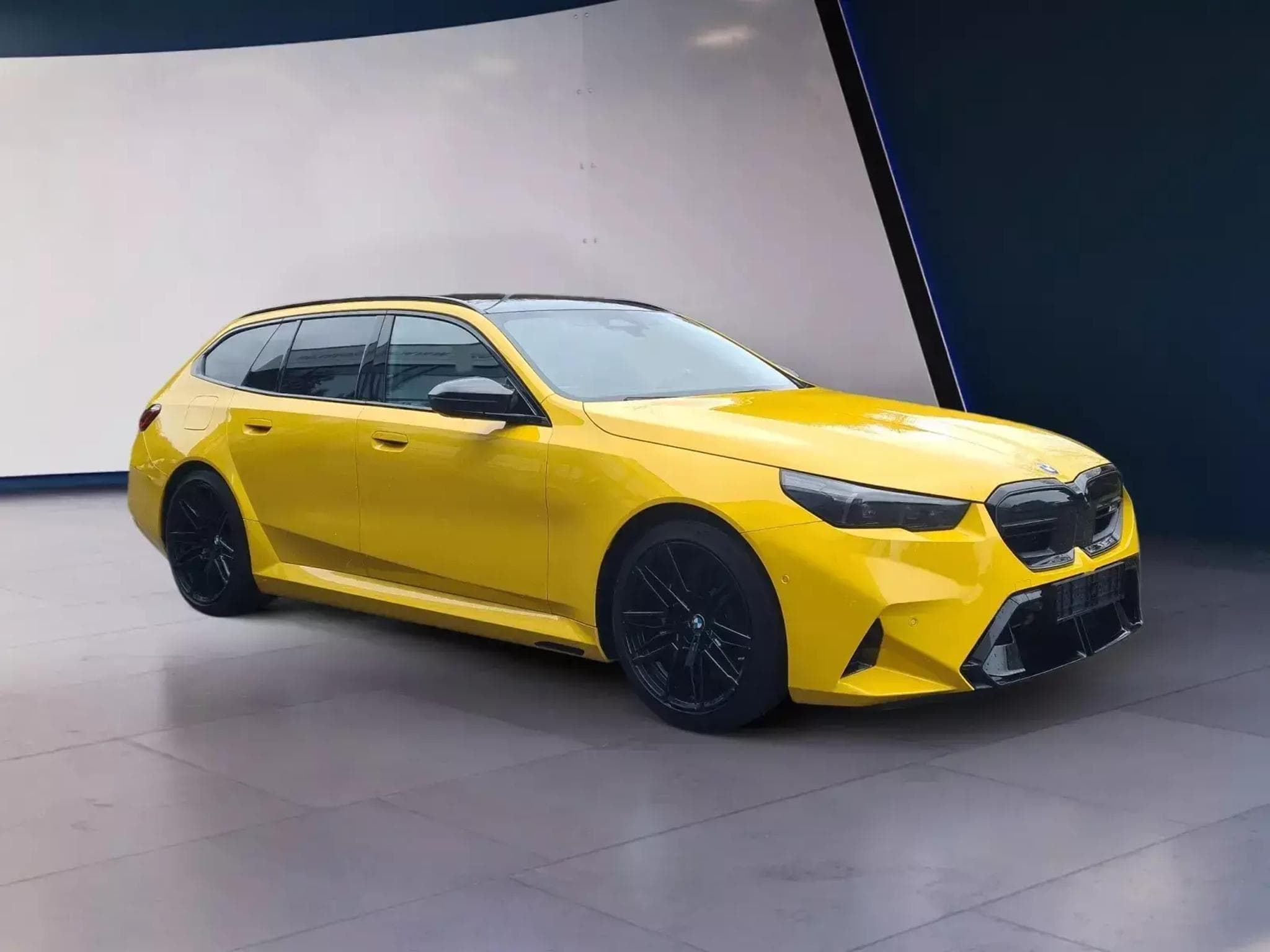 BMW M5 Touring Comfort+ (2025) - Foto 3