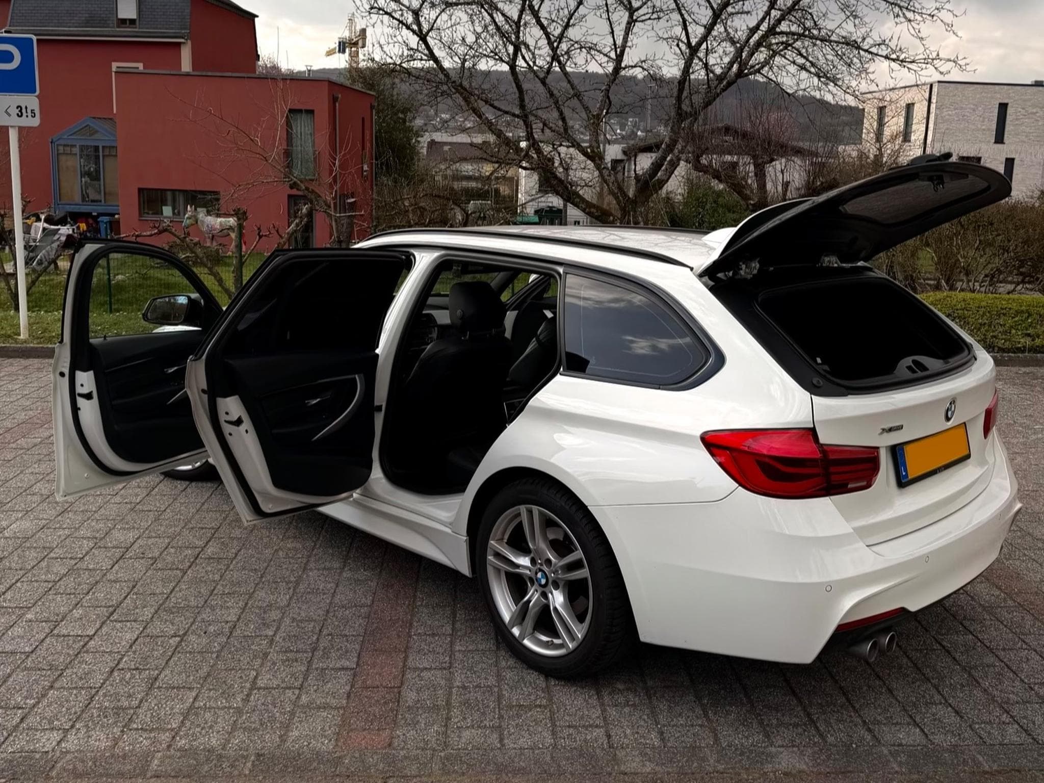 BMW 320 M Sport xDrive (2018) - Photo 5