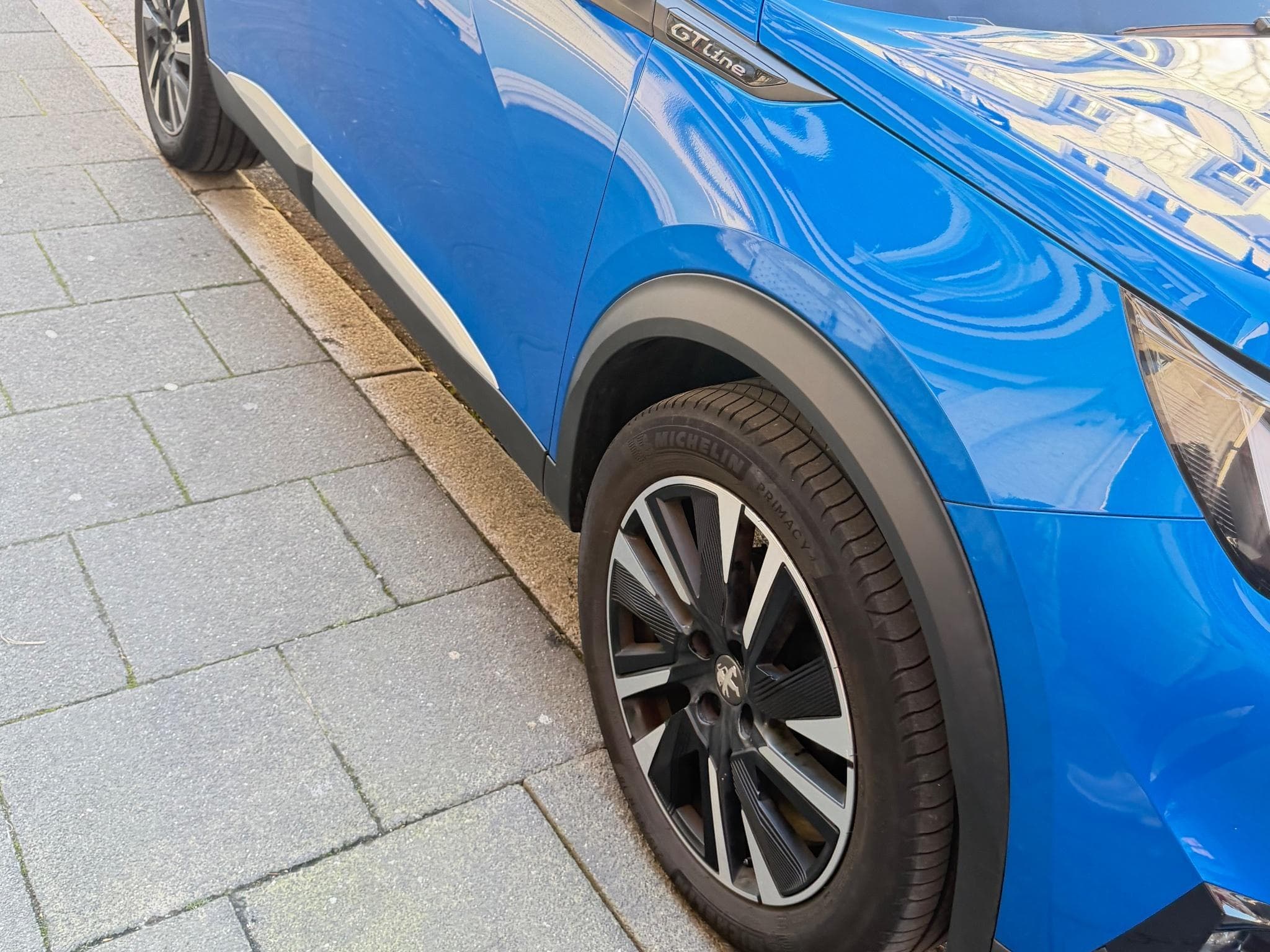 Peugeot 2008 Gtline (2020) - Photo 2