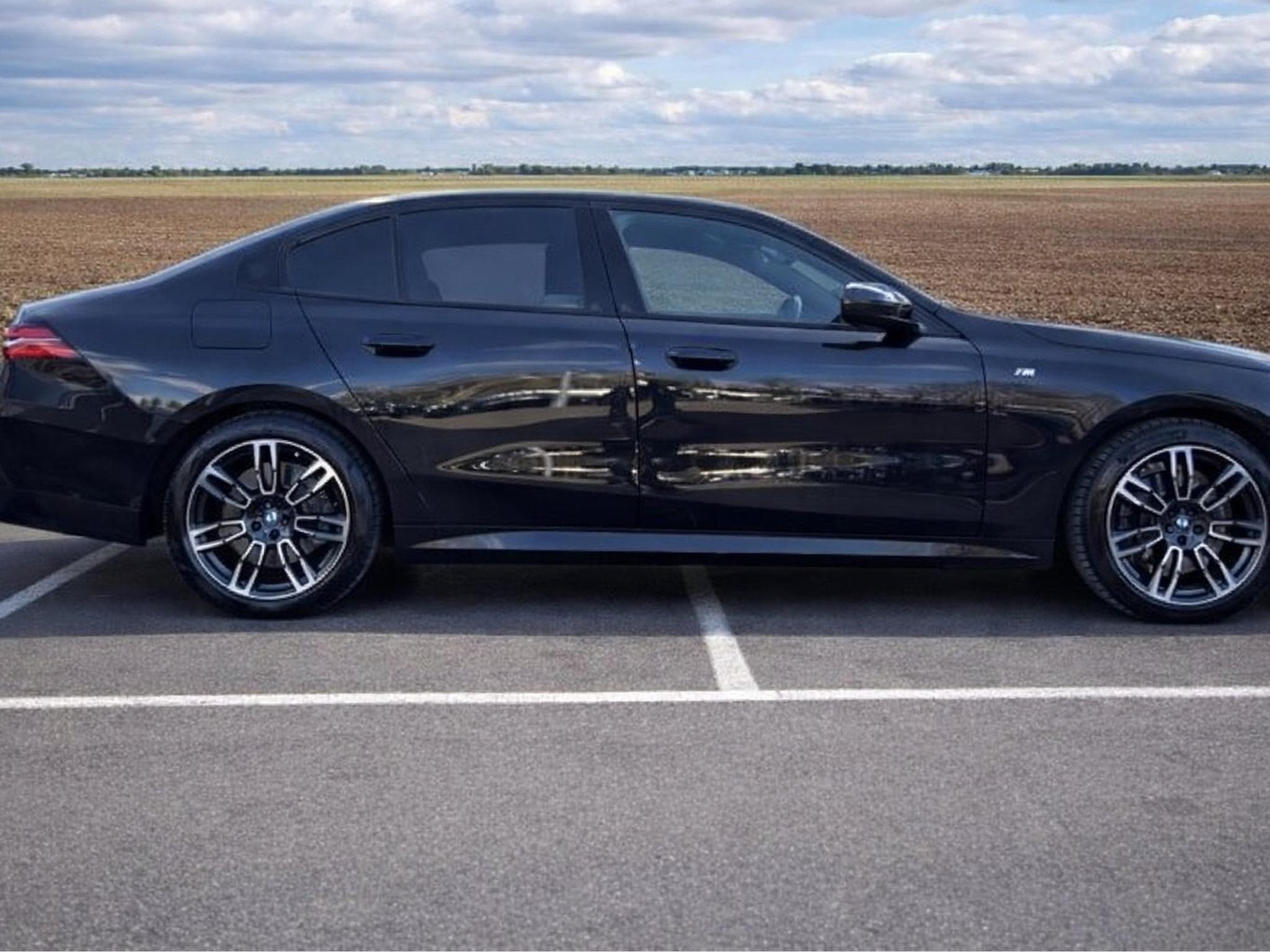 BMW 520 sport M (2024) - Foto 6