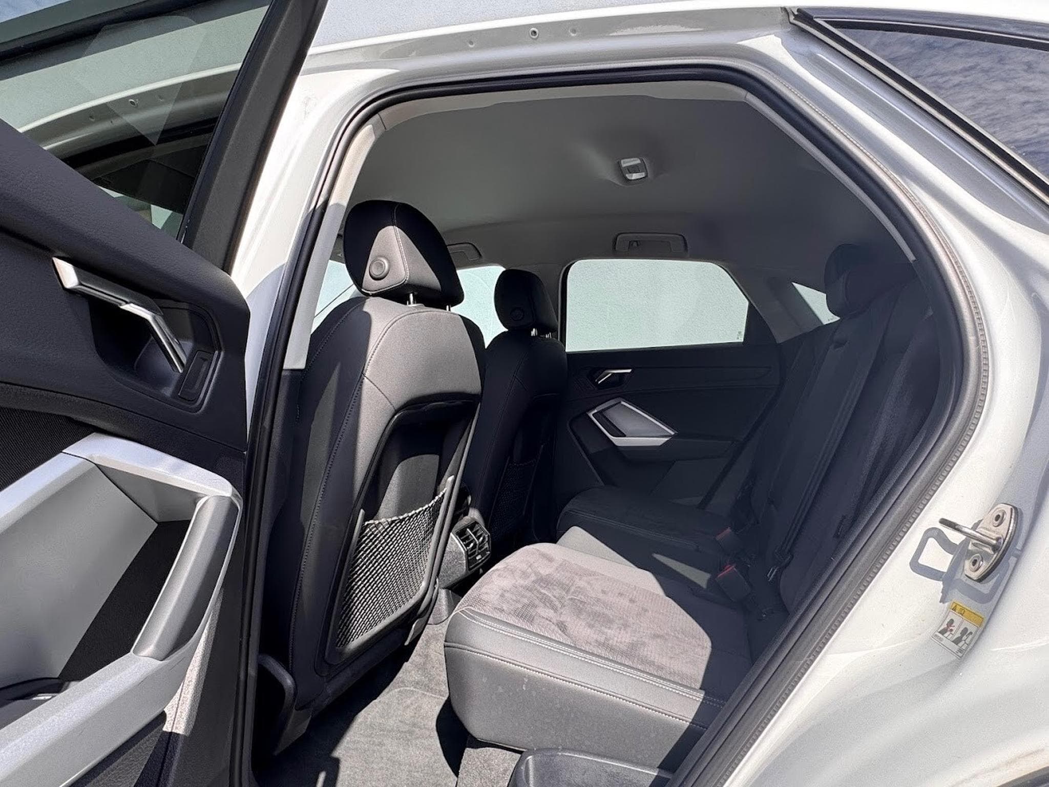 Audi Q3 SPORTBACK 35 TFSI 150 CV (2021) - Photo 10