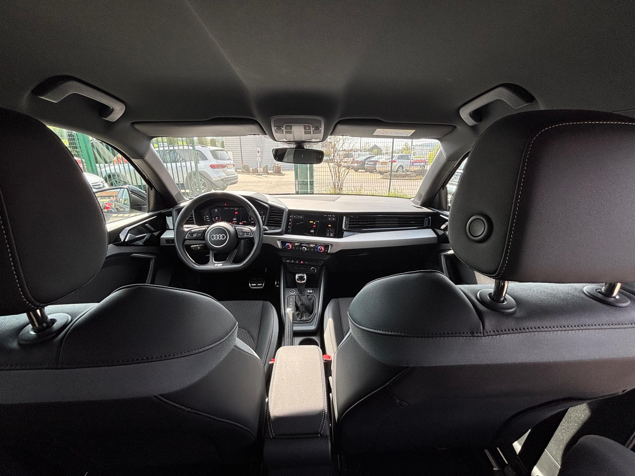 Audi A1 A1 40 TFSI Sportback S tronic S line (2023) - Photo 8