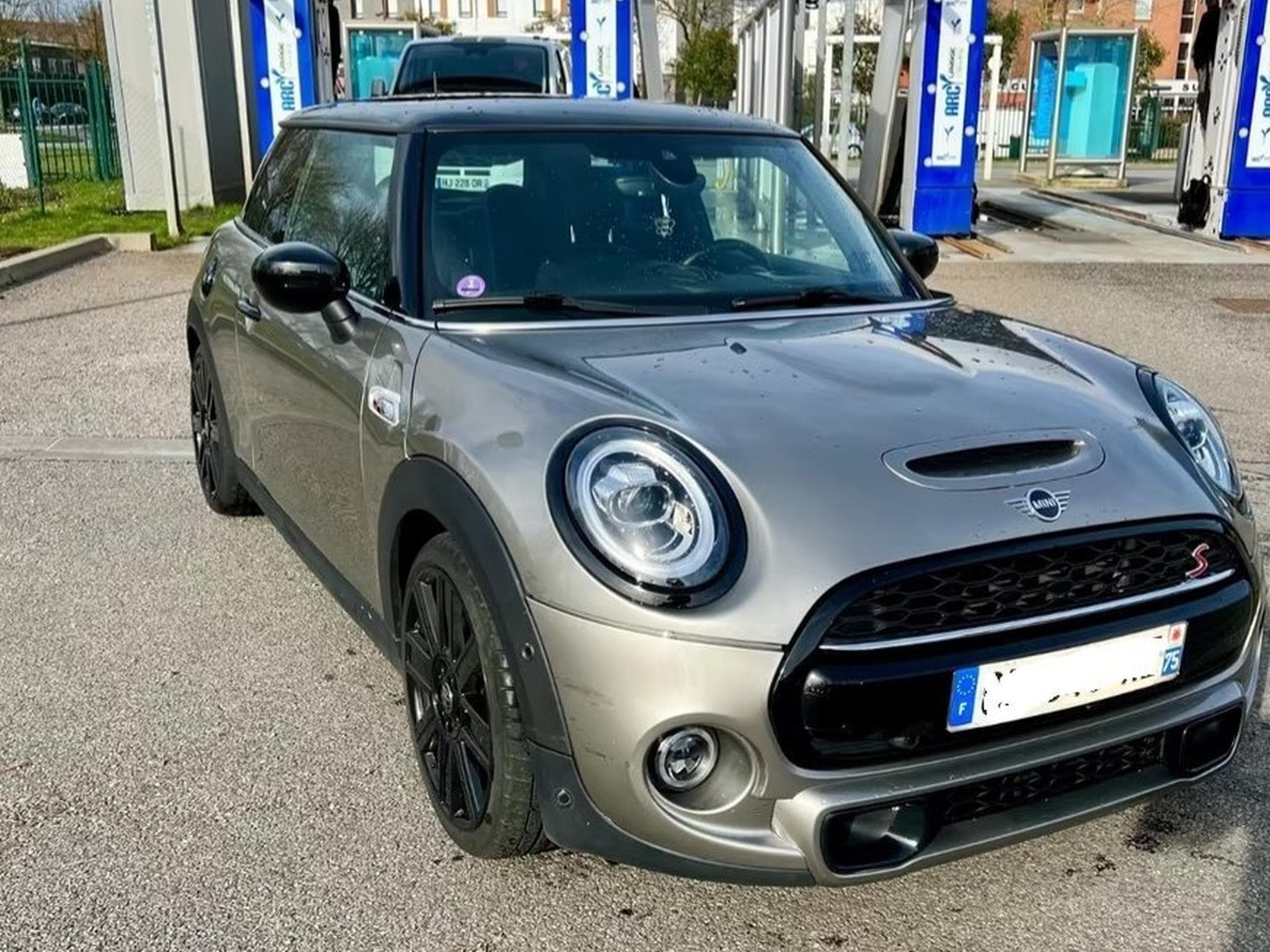 Mini Cooper Yours Edition (2020) - Photo 1
