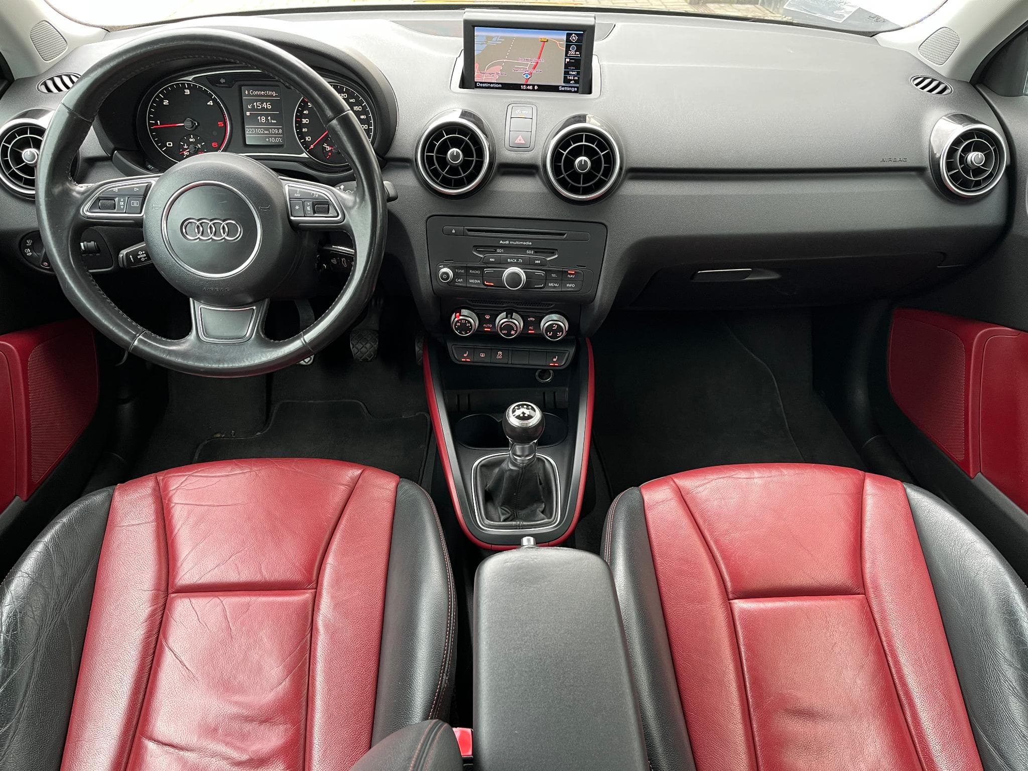 Audi A1 1.6 TDI (2011) - Foto 10