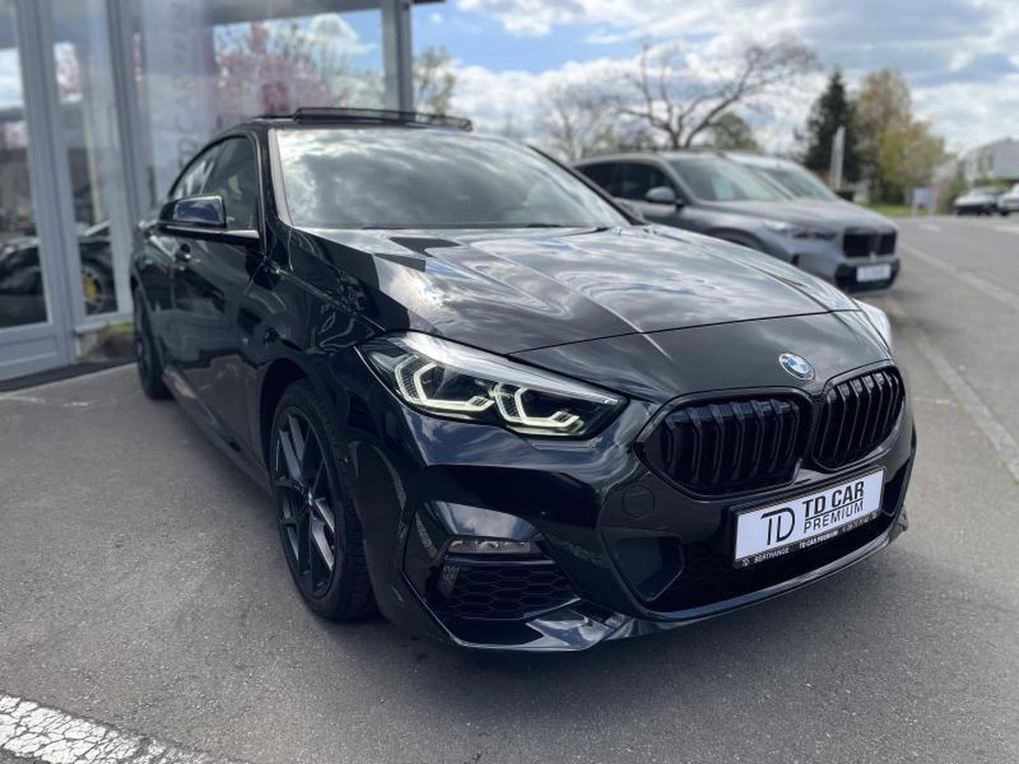 BMW 218 Gran Coupé i Pack M Auto Toit Ouvrant (2024) - Photo 3