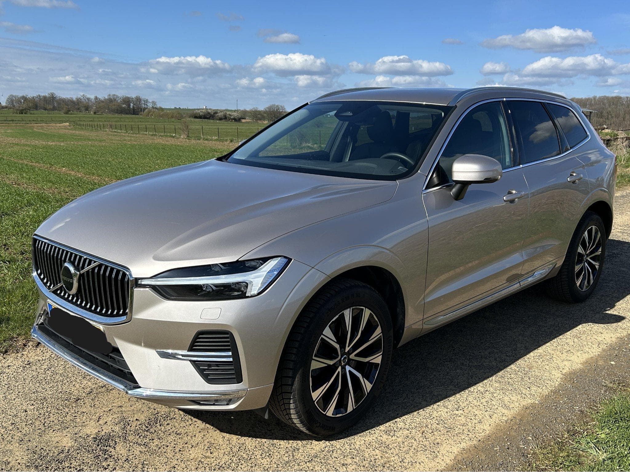 Volvo XC60 B4 Diesel Mild Hybrid Plus Bright (ASO) (2022) - Foto 5