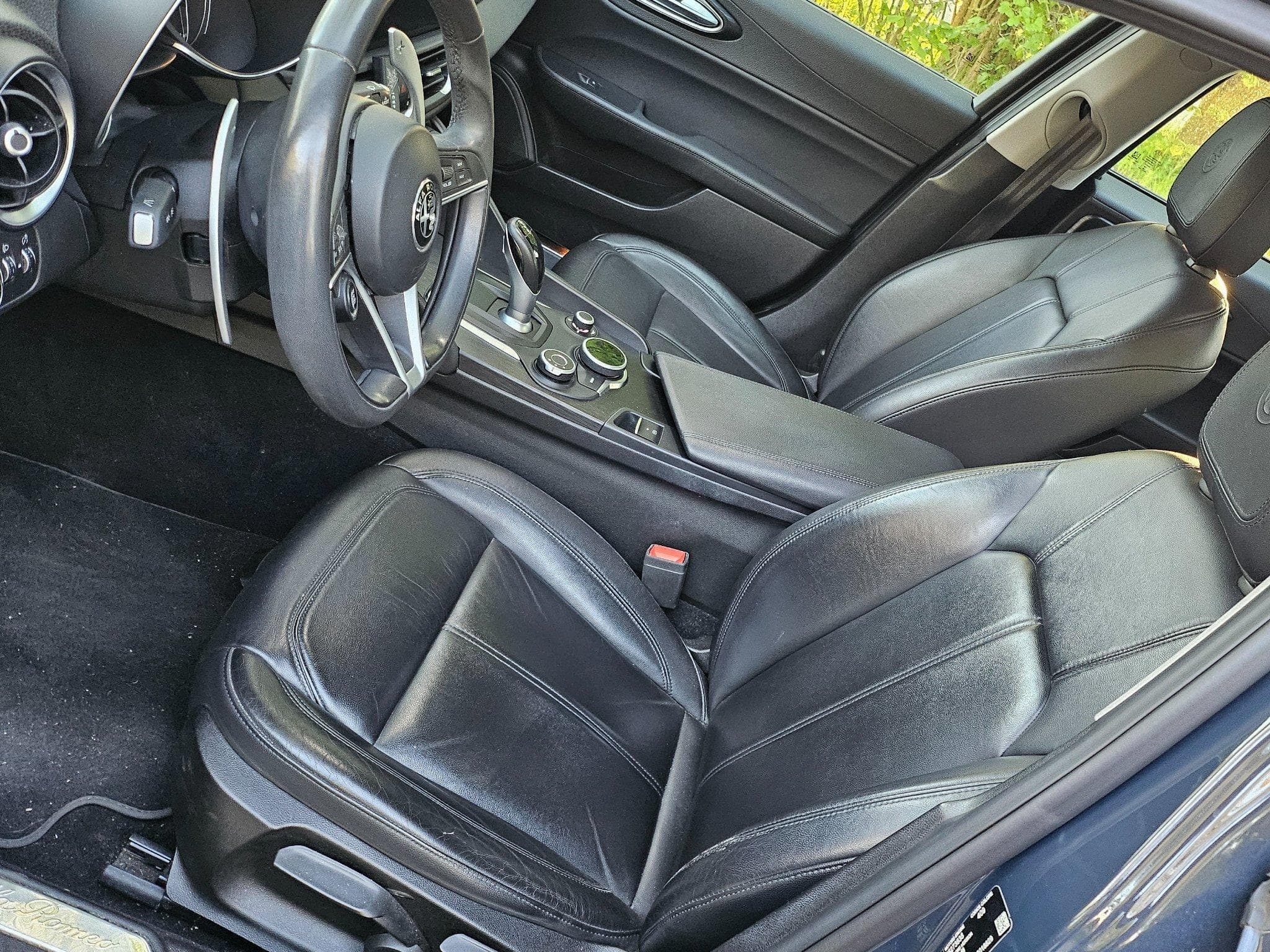 Alfa-Romeo Giulia 200cv (2018) - Foto 11
