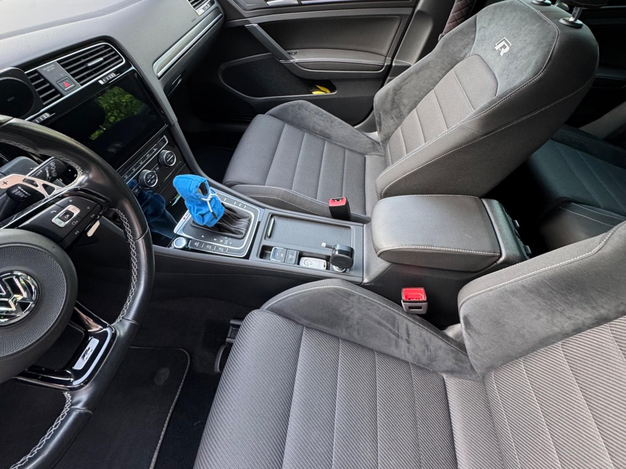 VW Golf VII R (2018) - Photo 7