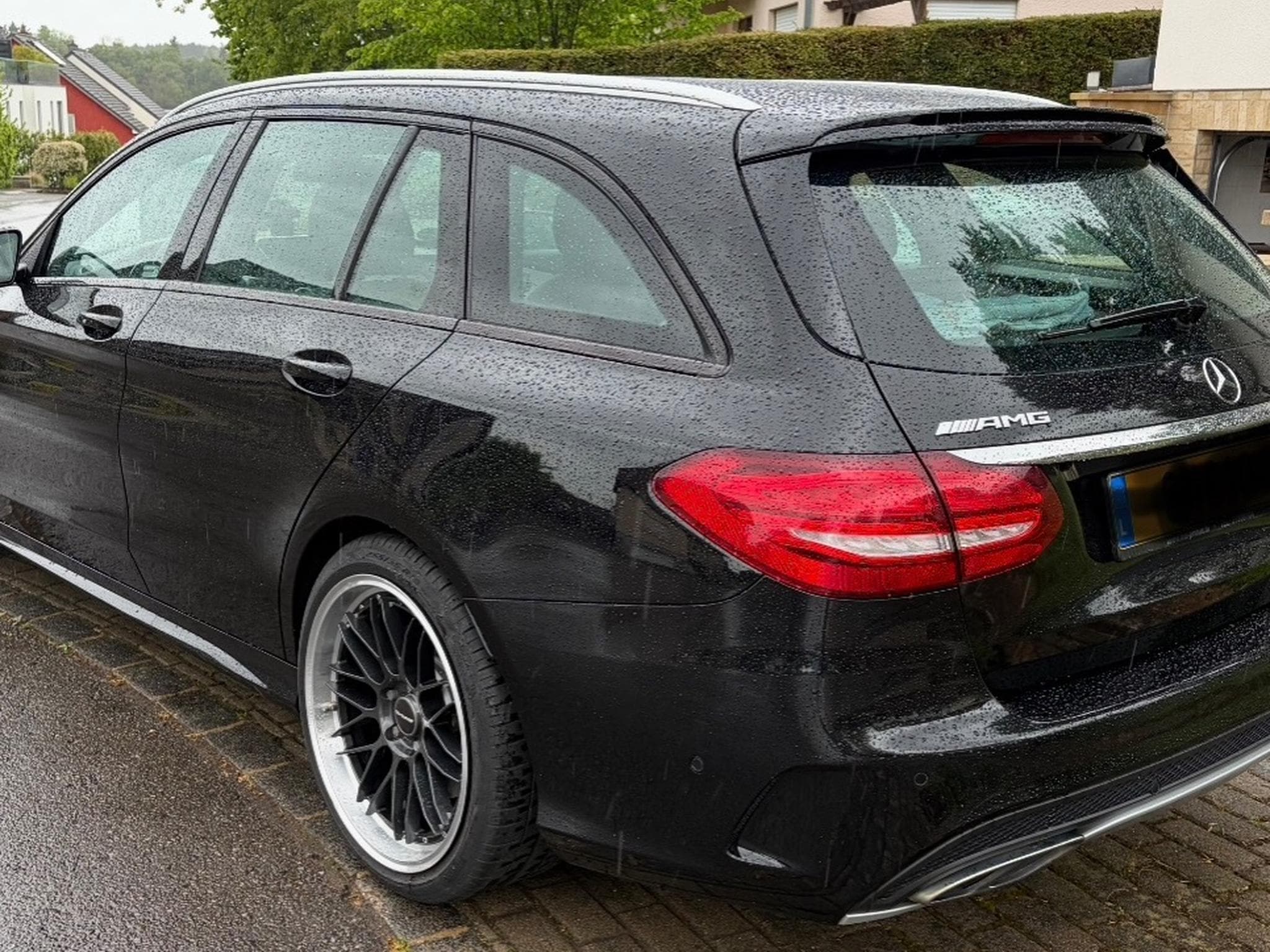 Mercedes C 43 AMG Biturbo (2017) - Photo 2