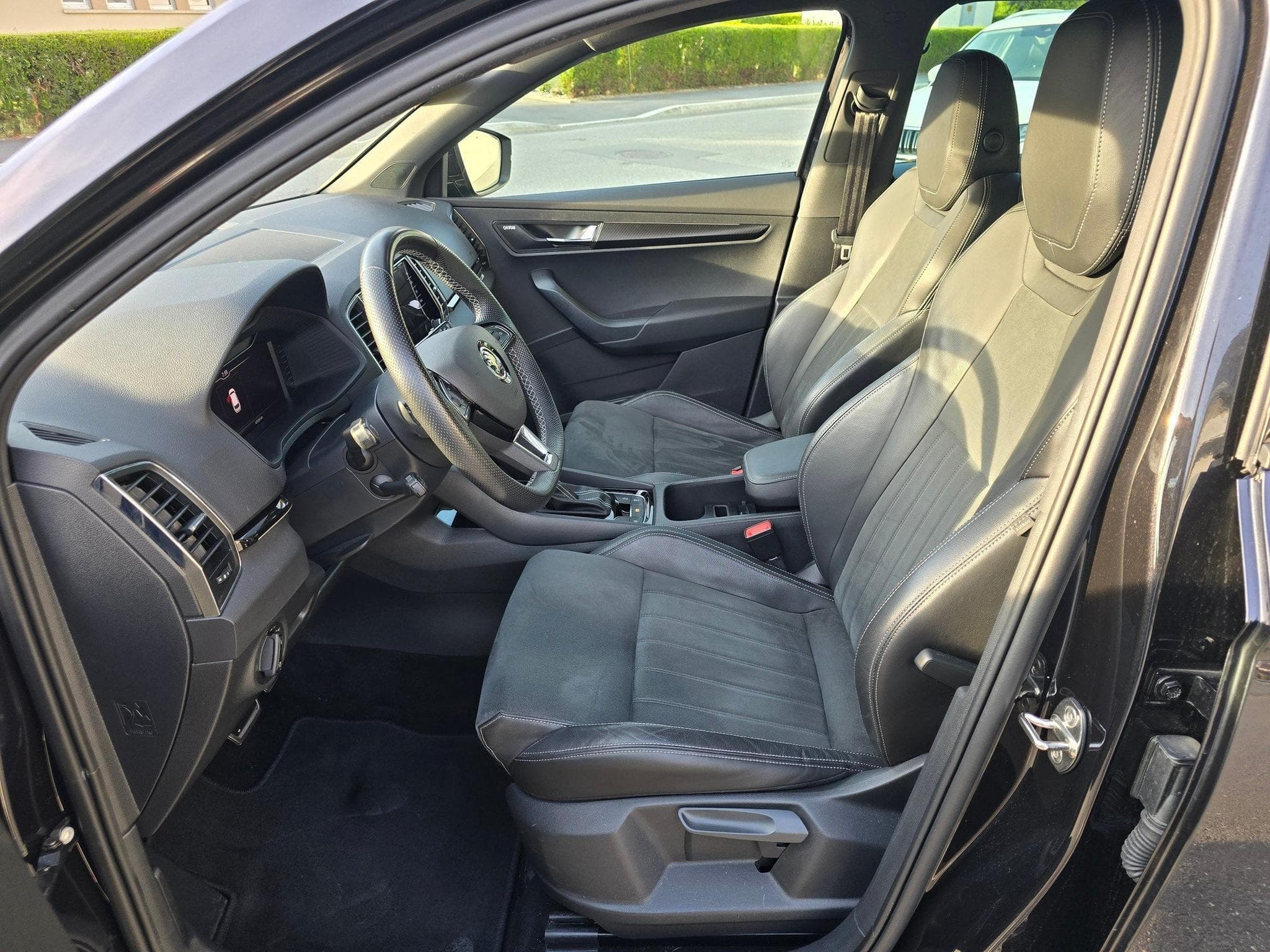 Skoda Karoq Sportline (2020) - Foto 3