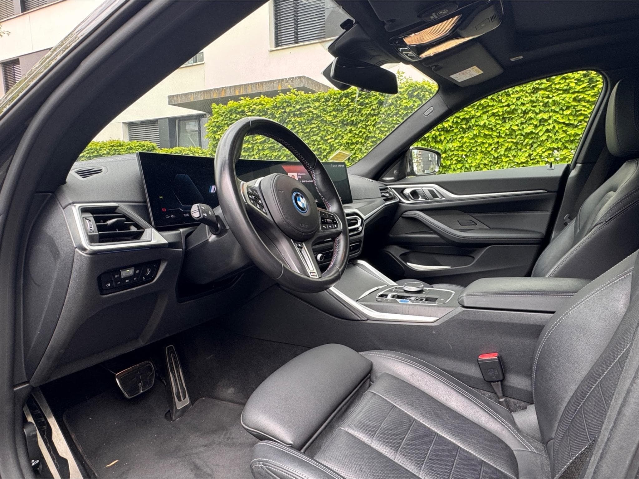 BMW i4 M50 (2023) - Photo 4