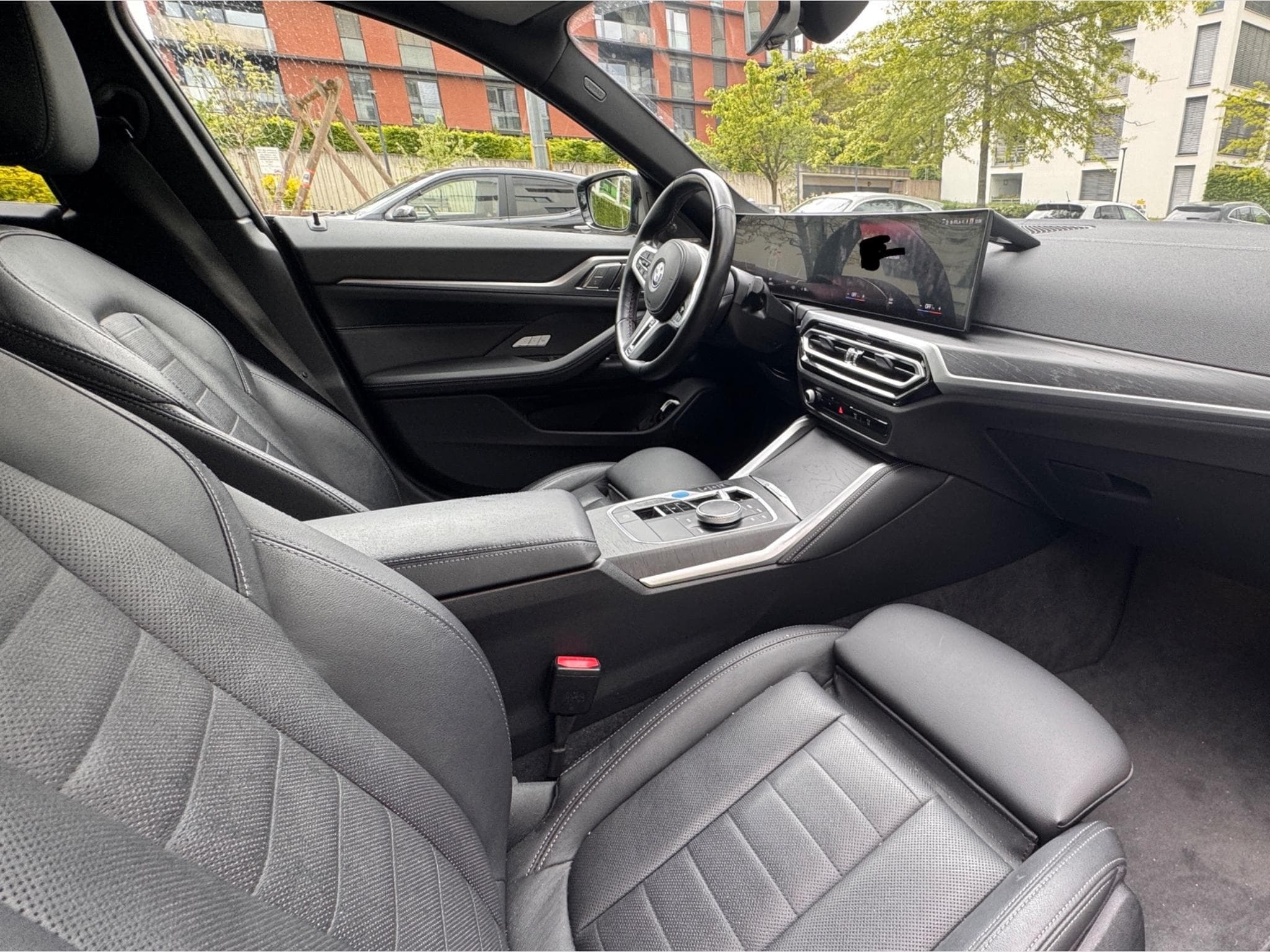 BMW i4 M50 (2023) - Photo 6