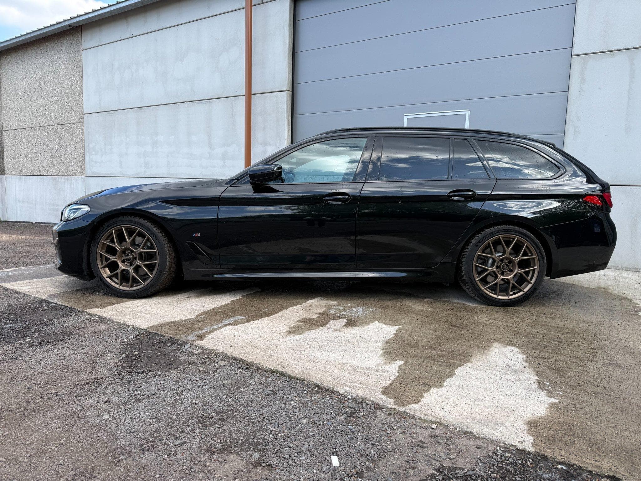BMW 520 M Sport (2022) - Photo 4