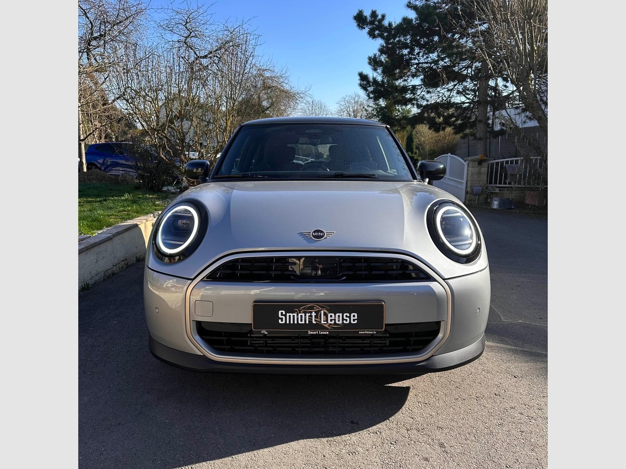 Mini Cooper Mini 3p 156 Favoured (2024) - Photo 2