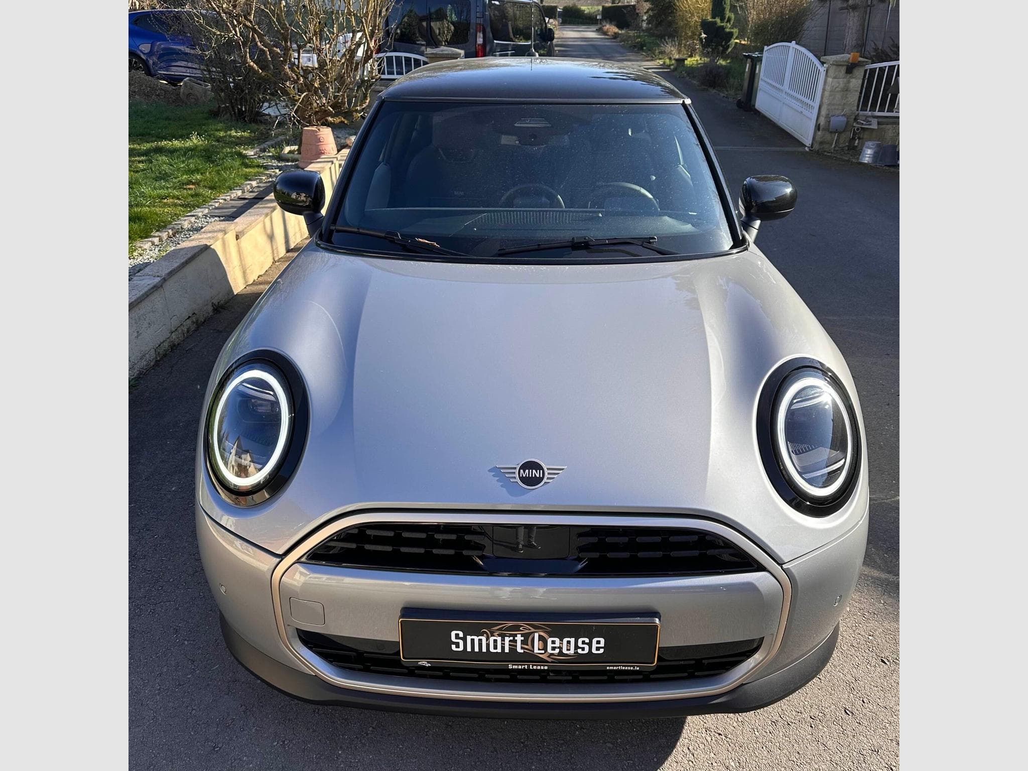 Mini Cooper Mini 3p 156 Favoured (2024) - Photo 3