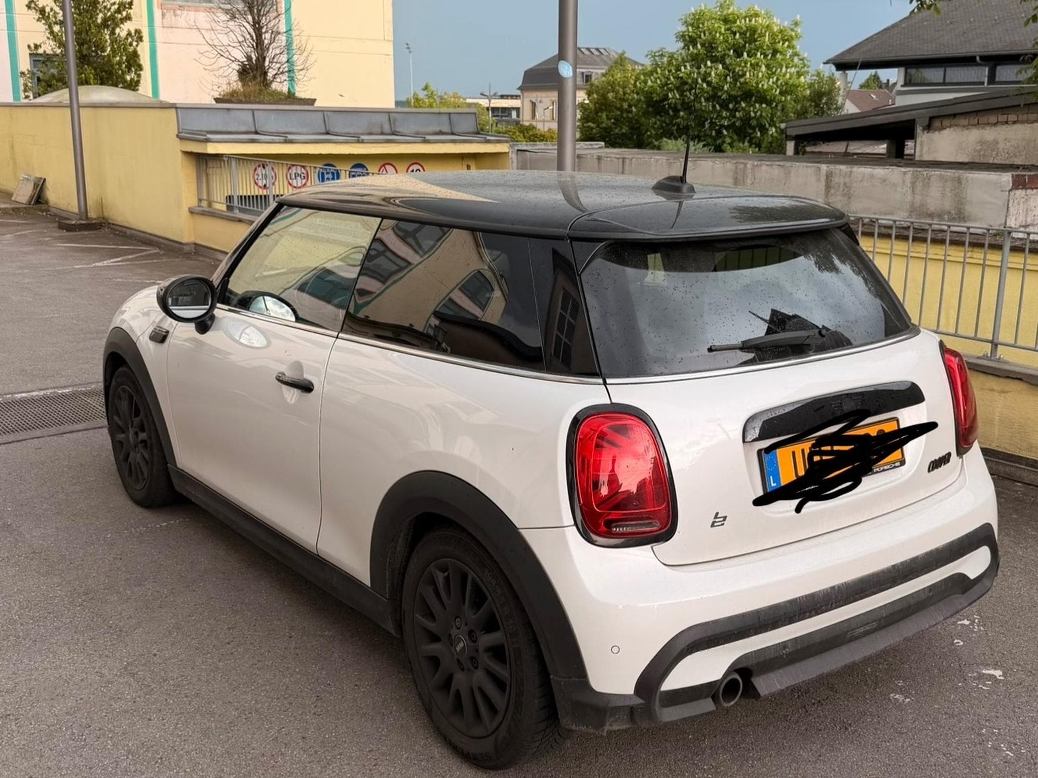 Mini Cooper (2023) - Photo 2