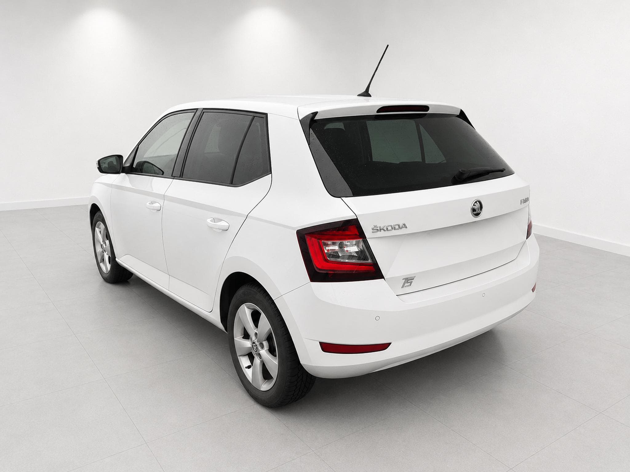 Skoda Fabia Style 1.0 tsi (2019) - Photo 3