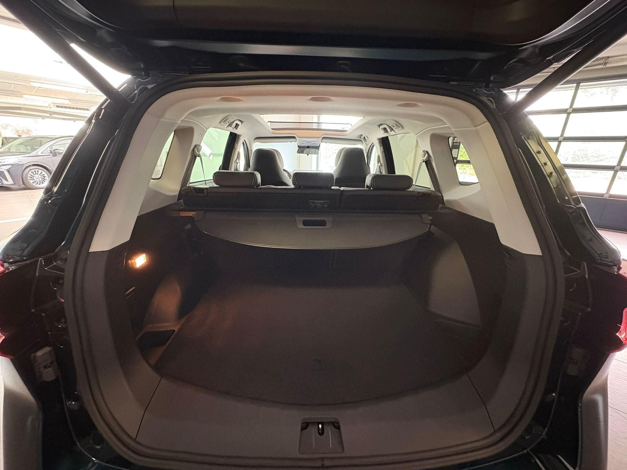 Forthing T5 1.5 TURBO AUTO (2026) - Photo 6
