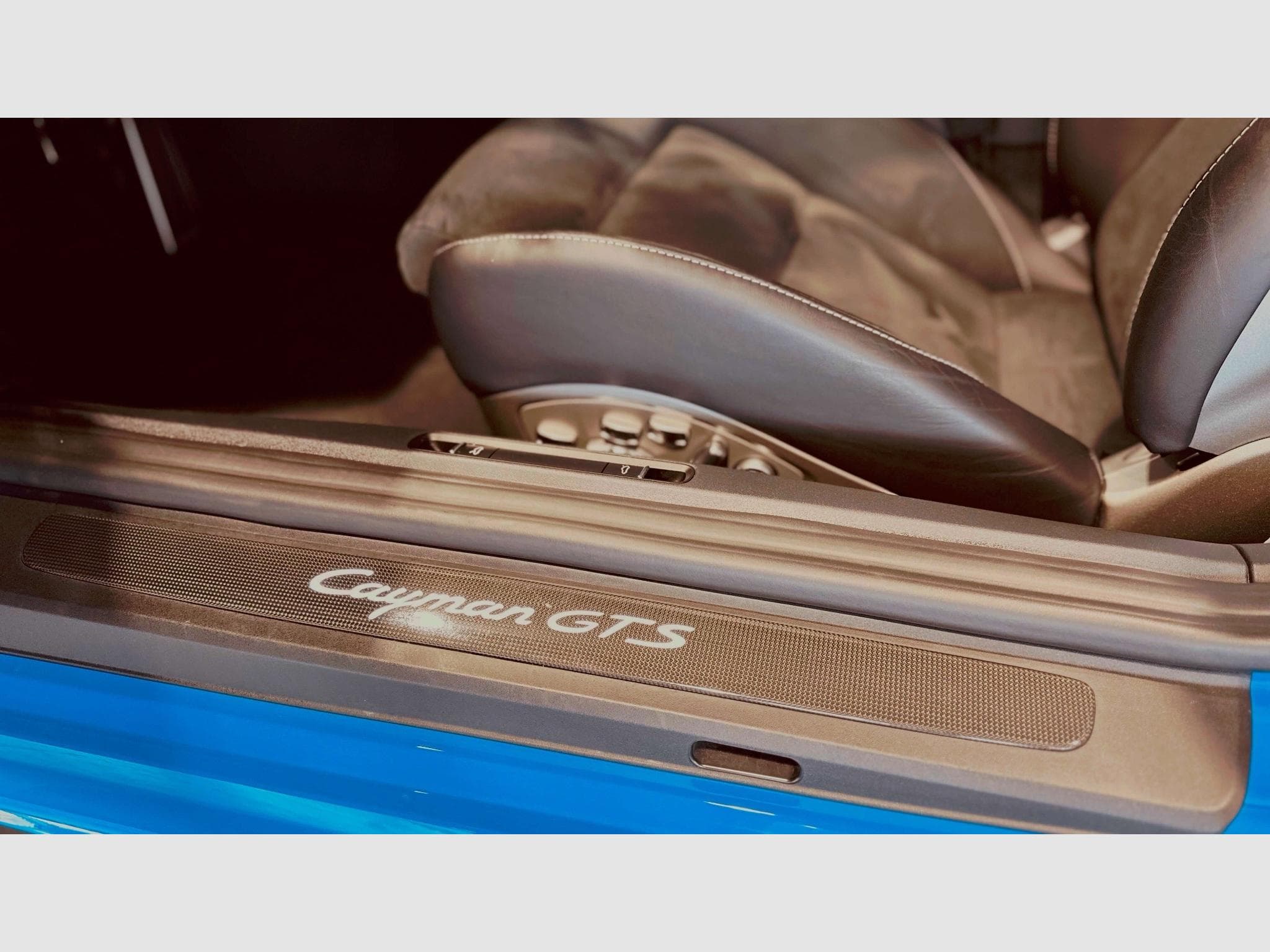 Porsche Cayman 718 CAYMAN GTS PDK (2024) - Photo 6