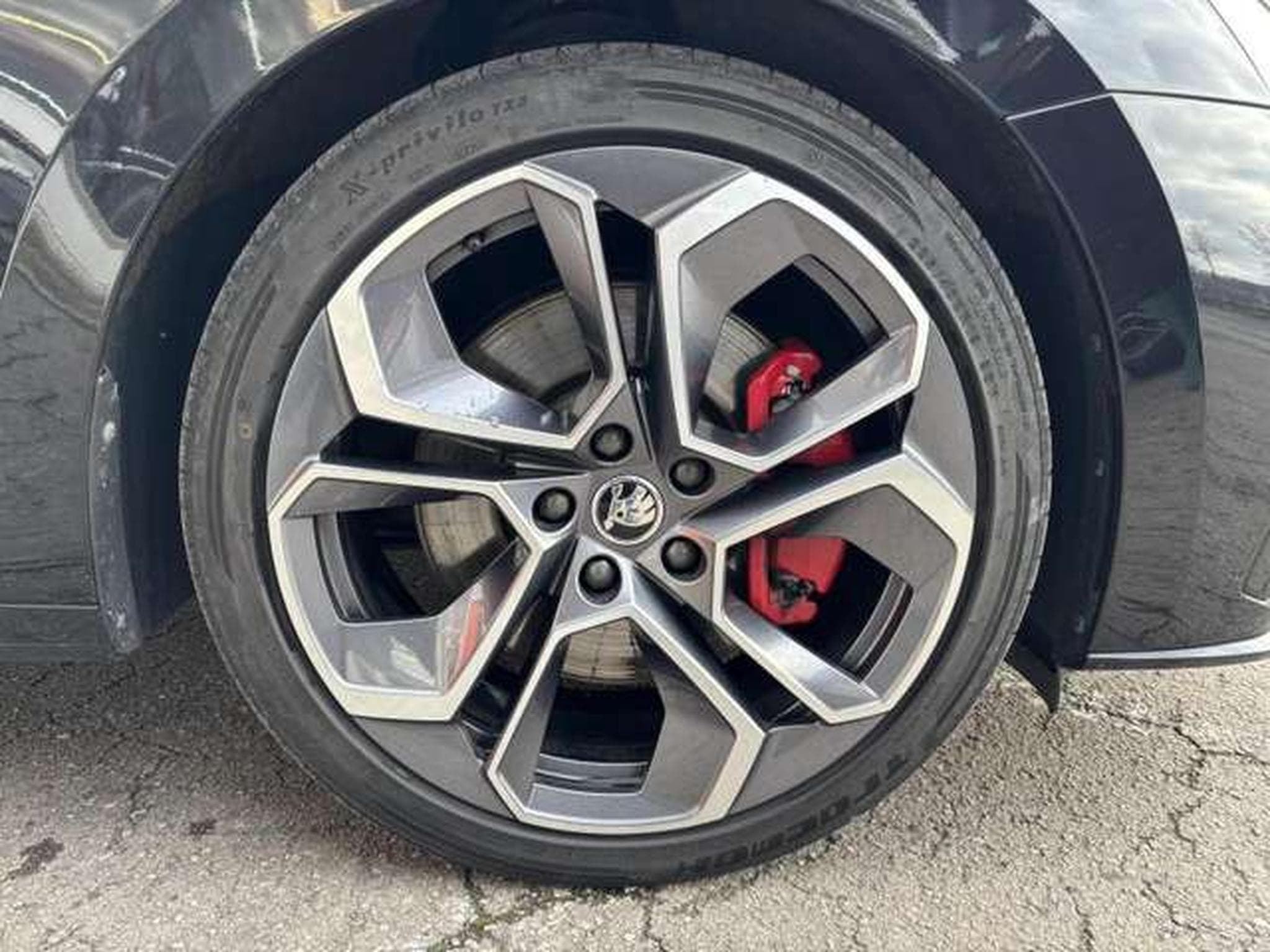 Skoda Octavia RS COMBI 245 PS (2023) - Photo 10