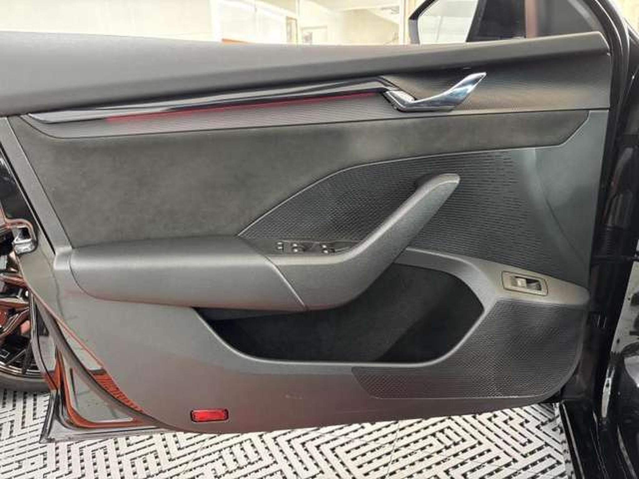 Skoda Octavia RS COMBI 245 PS (2023) - Photo 17