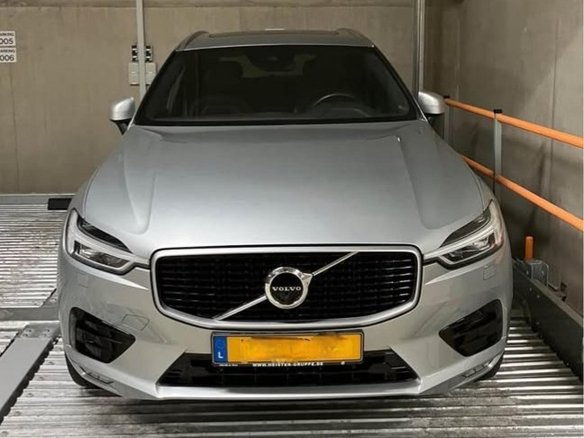 Volvo XC60 R-Design (2018) - Photo 3