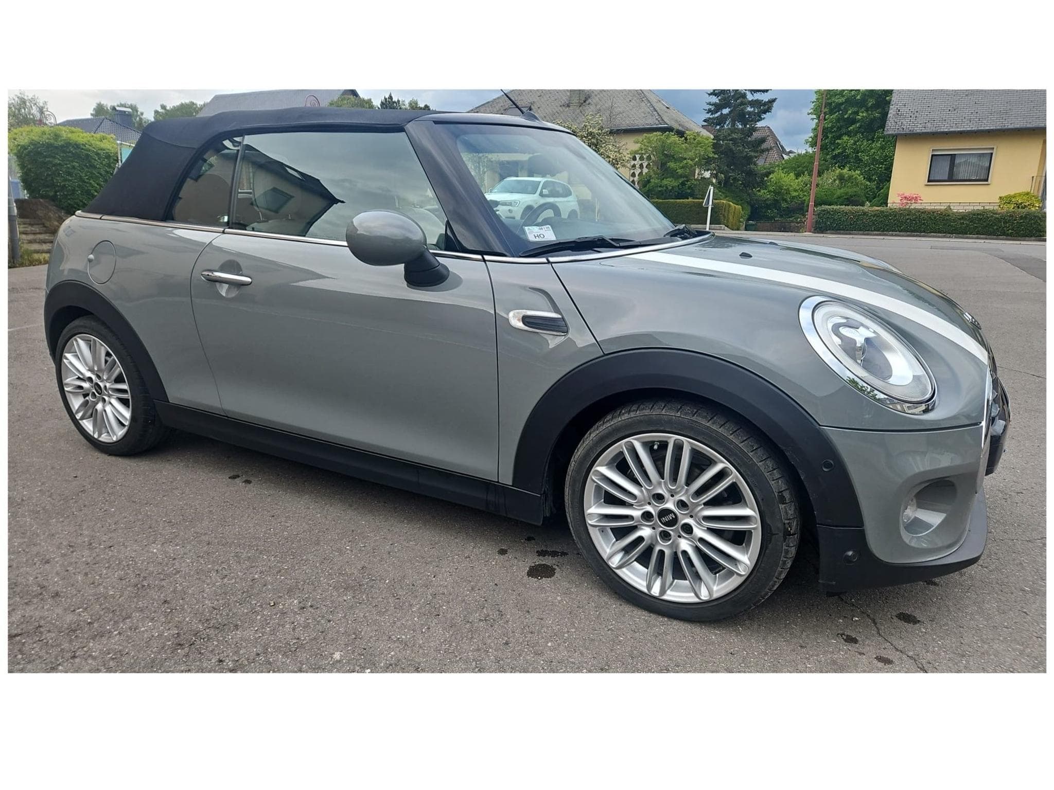 Mini Cabrio Cooper AUT / GPS / CUIR / Jantes 17; été + hiver (2017) - Foto 4