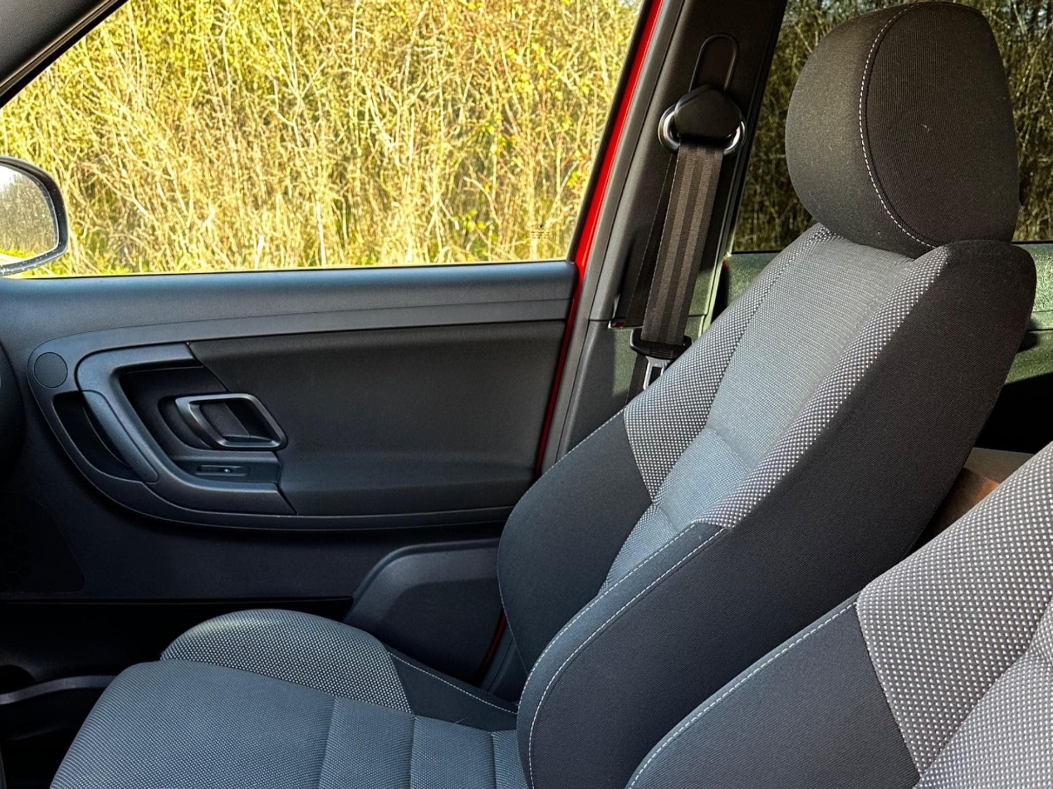 Skoda Fabia MONTE CARLO (2013) - Photo 2