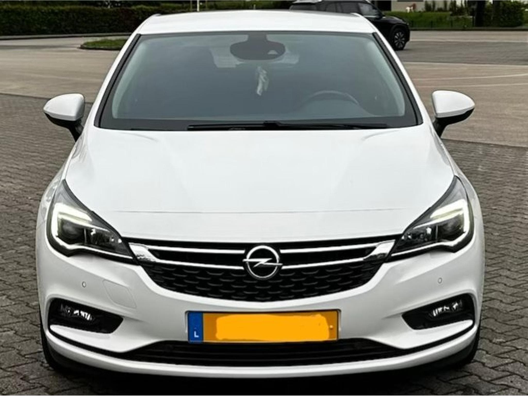 Opel Astra 1.4 Turbo 150ps - Élite - BVAutomatique (2019) - Photo 2