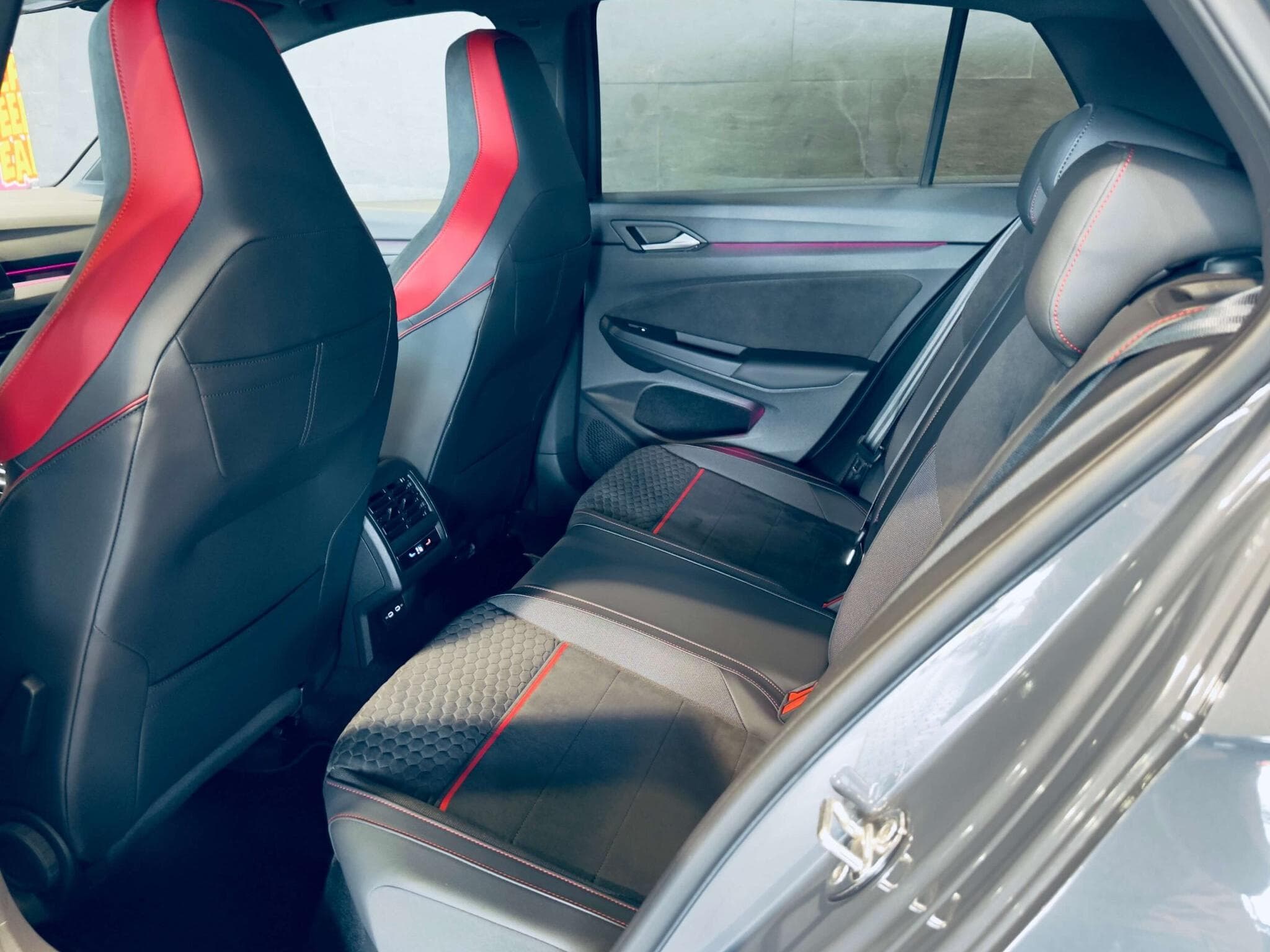 VW Golf GOLF VIII GTI CLUBSPORT DSG (2022) - Photo 14