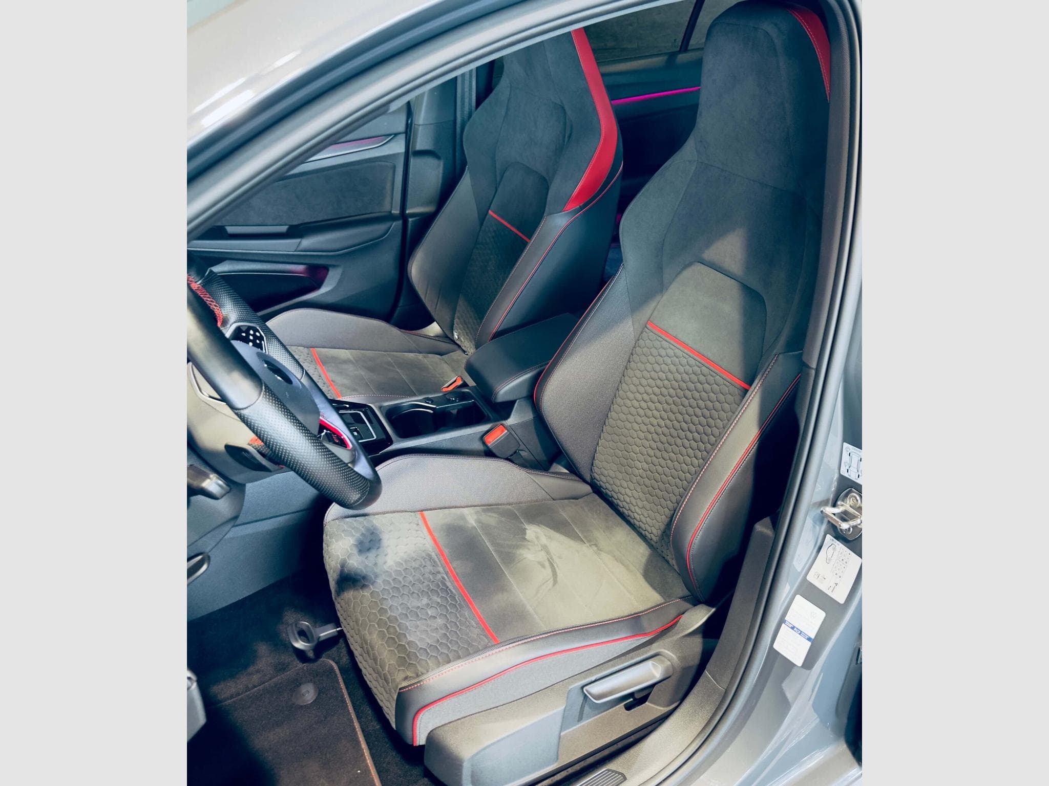 VW Golf GOLF VIII GTI CLUBSPORT DSG (2022) - Photo 8