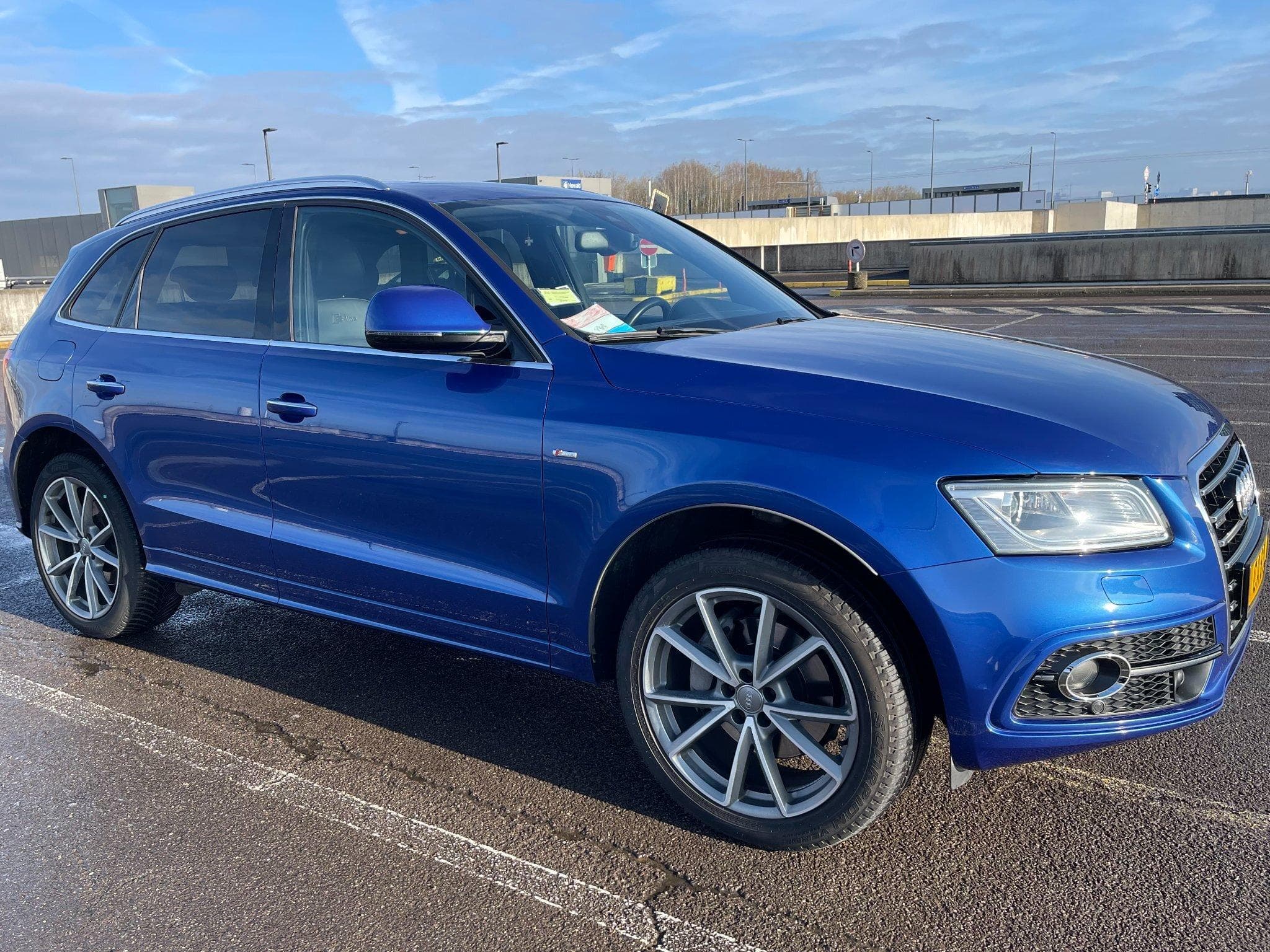 Audi Q5 S-line (2016) - Photo 2