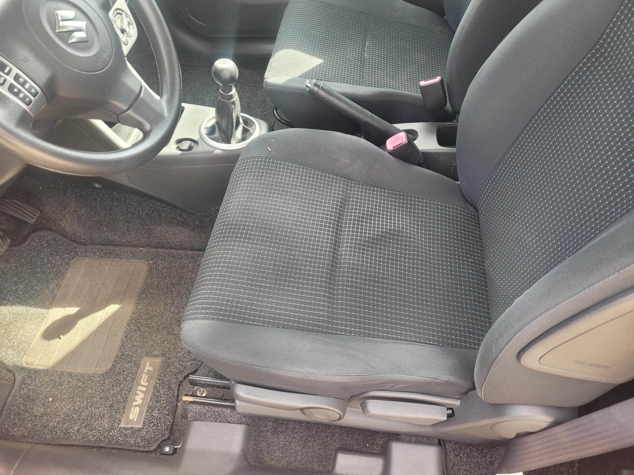 Suzuki Swift Sport (2008) - Photo 5