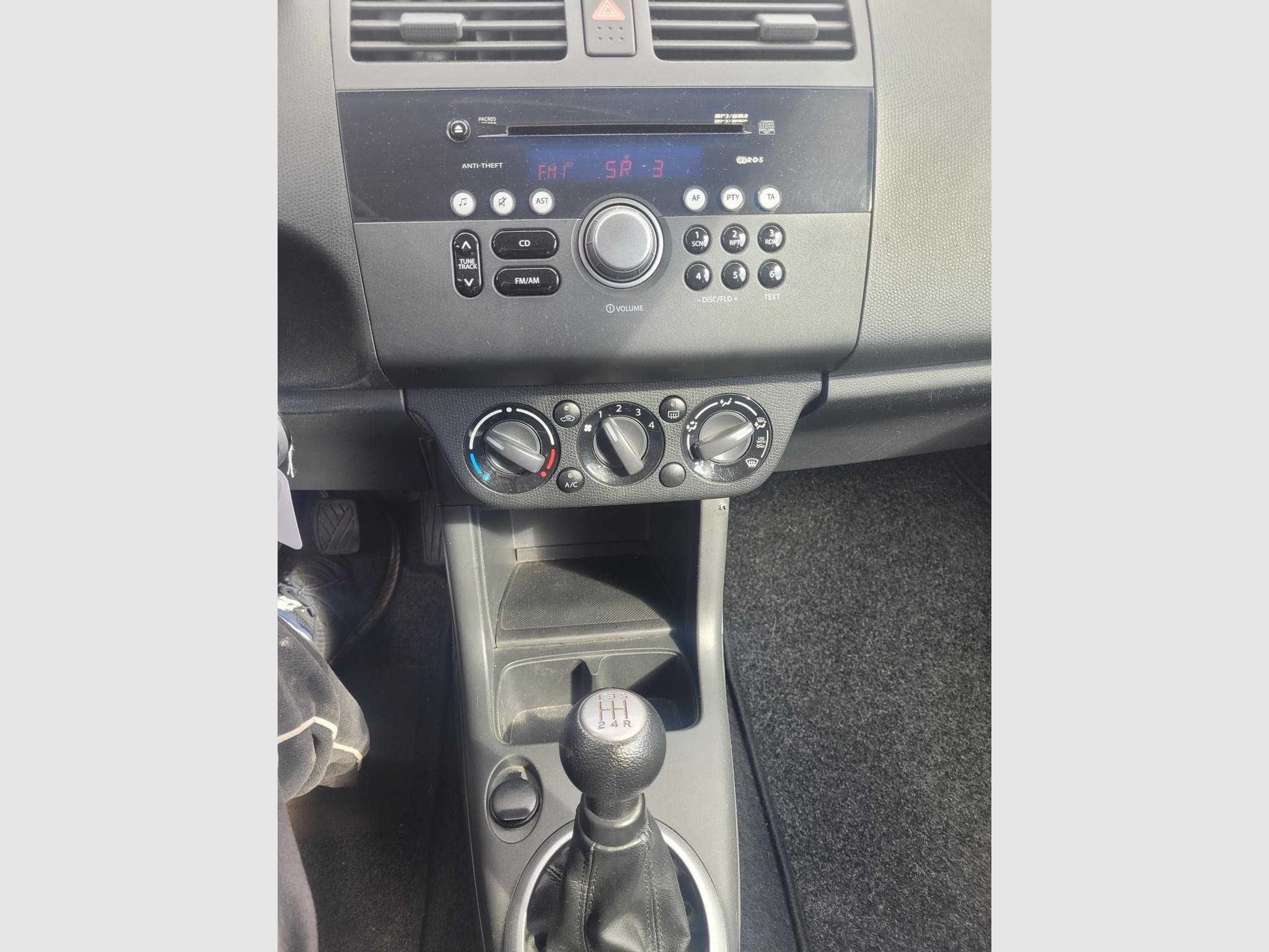 Suzuki Swift Sport (2008) - Photo 7