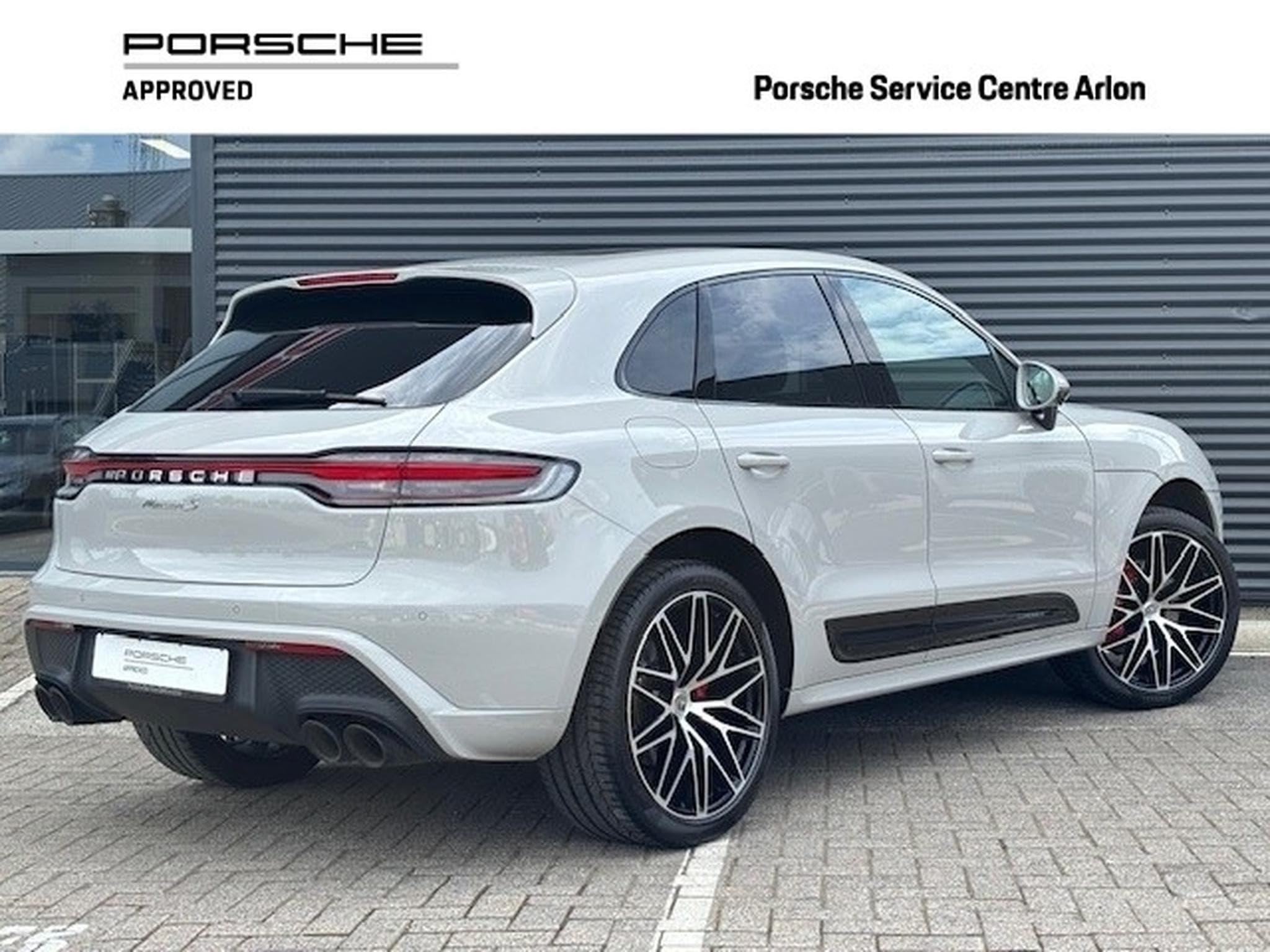 Porsche Macan Macan S (2023) - Photo 3