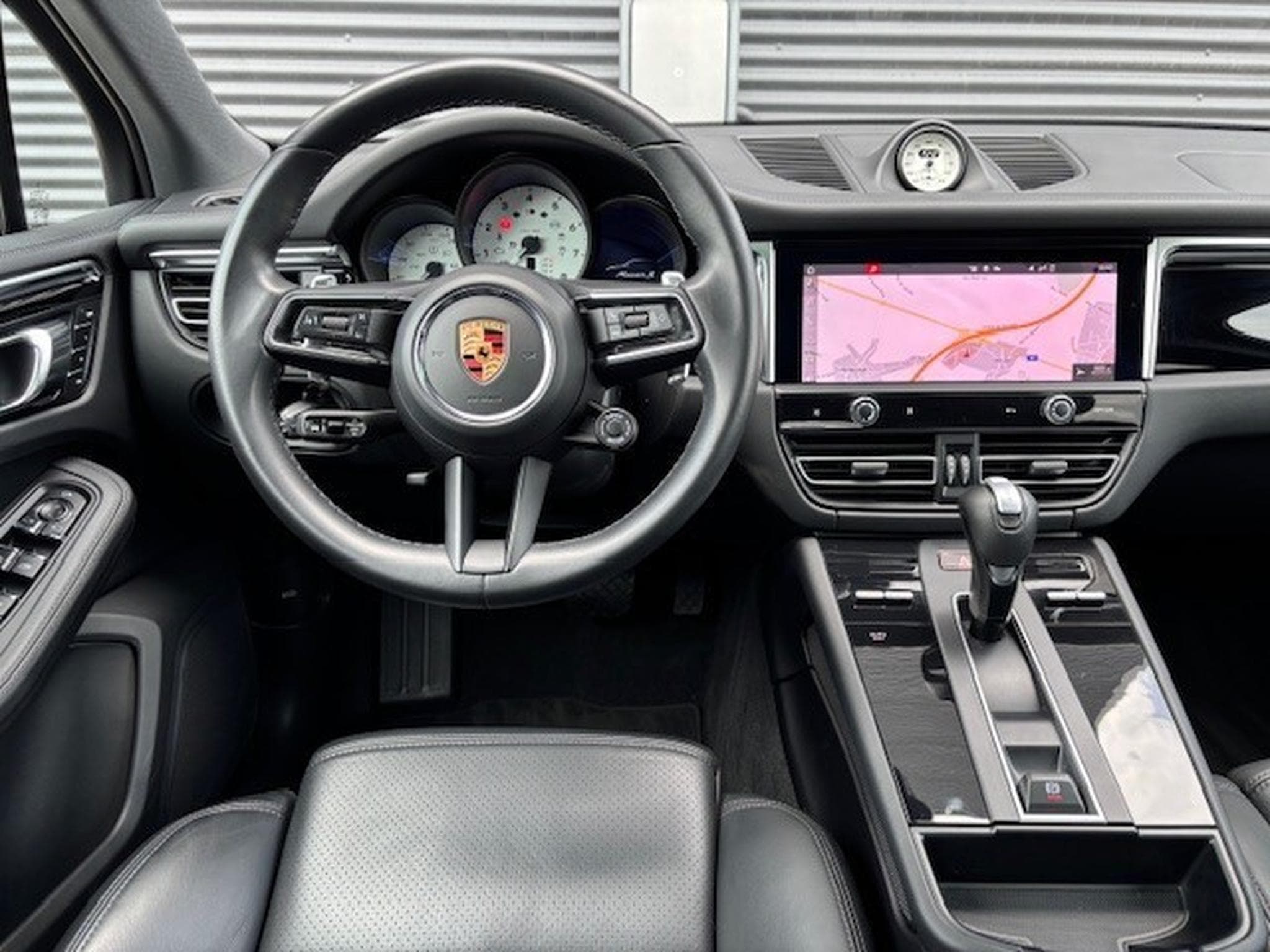 Porsche Macan Macan S (2023) - Photo 8