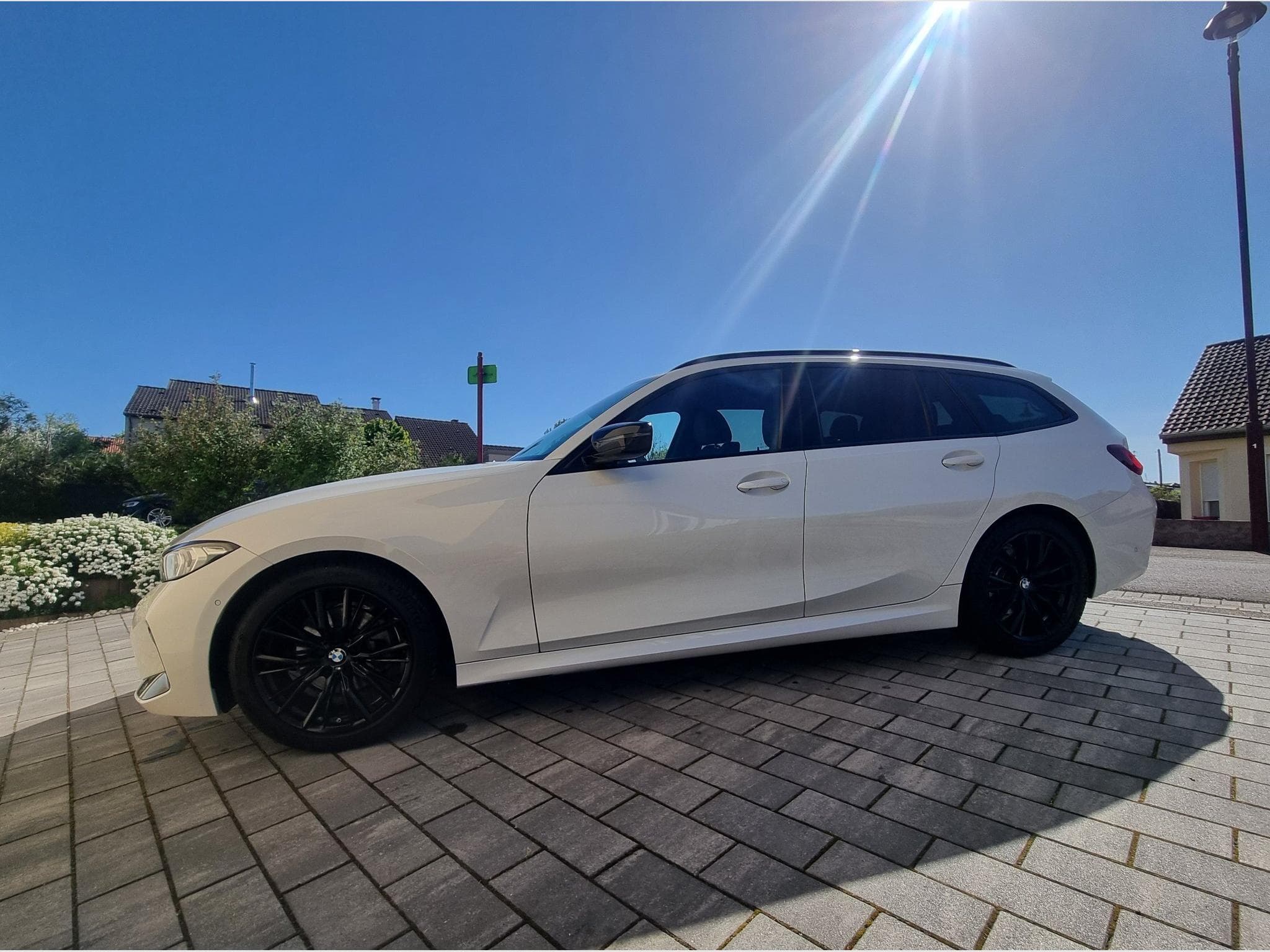 BMW 320 320iA PACK M (2023) - Photo 1