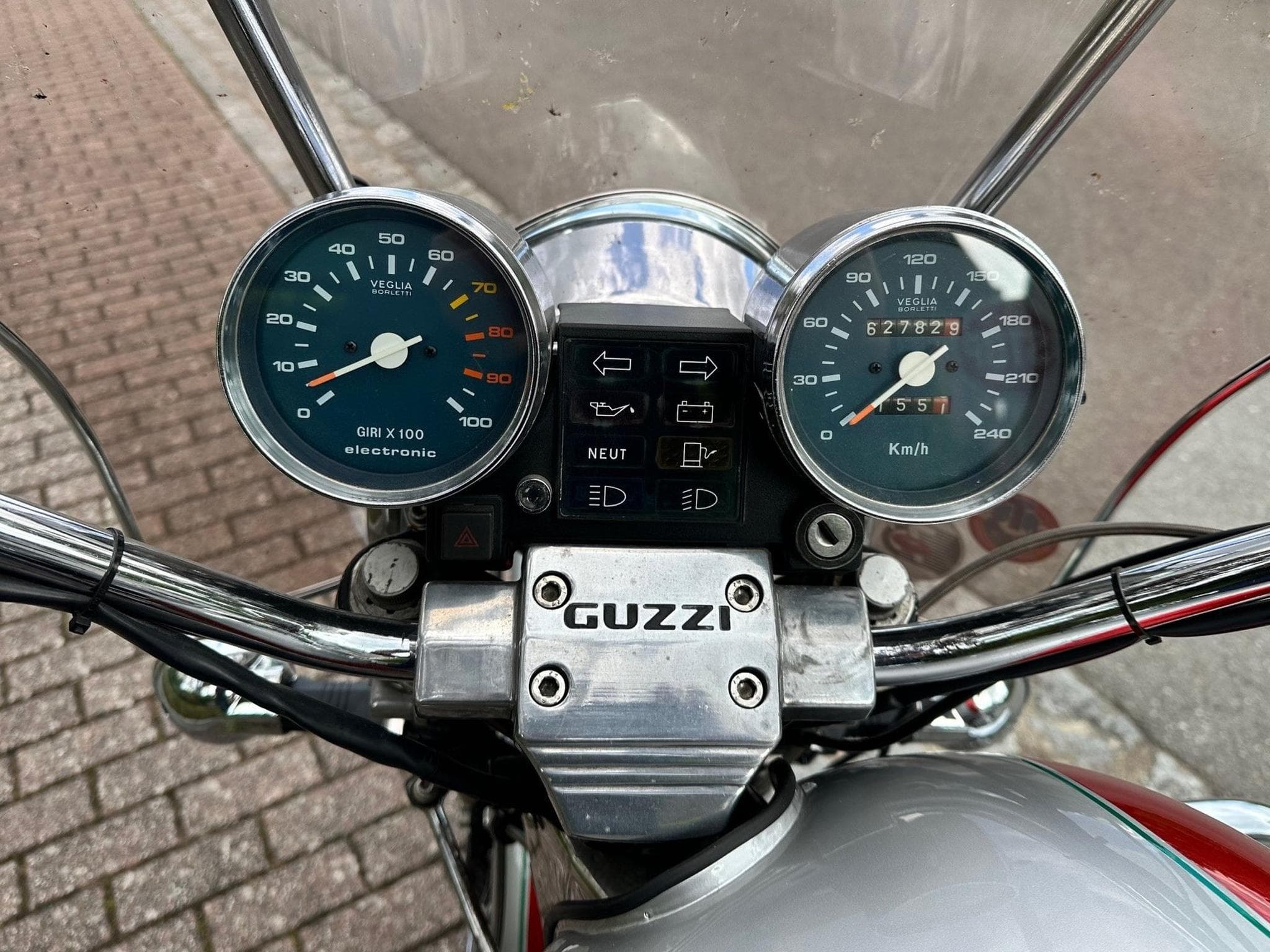 Moto Guzzi California III Combi. coul. unique, partiel. restauré (1991) - Foto 3