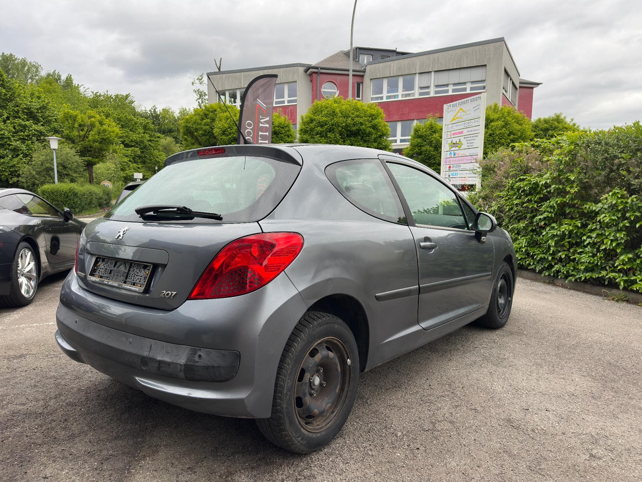 Peugeot 207 1.4i 73ch Xline (2009) - Photo 8